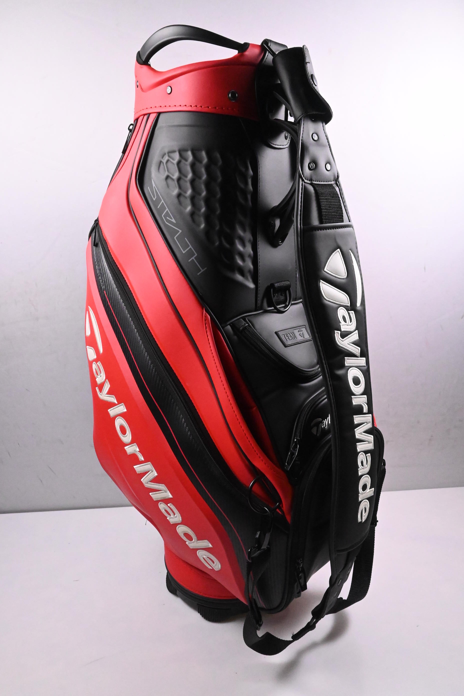 Taylormade Stealth Tour Bag / 6-Way Divider / Black, Red