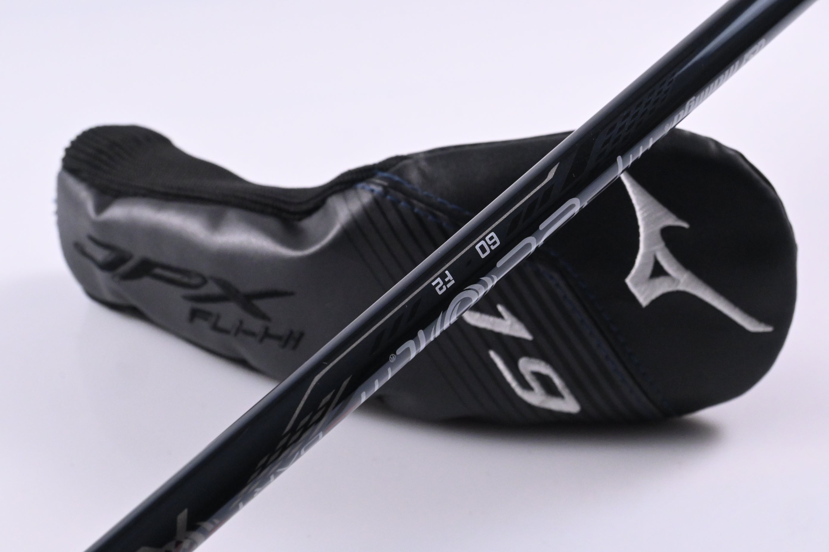 Mizuno JPX 925 Fli-Hi #4 Hybrid / 19 Degree / Senior Flex UST Recoil DART ESX 60