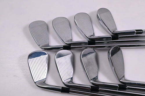 Callaway Mavrik Pro Irons / 4-PW+AW / Stiff Flex Dynamic Gold 105 S300 Shafts