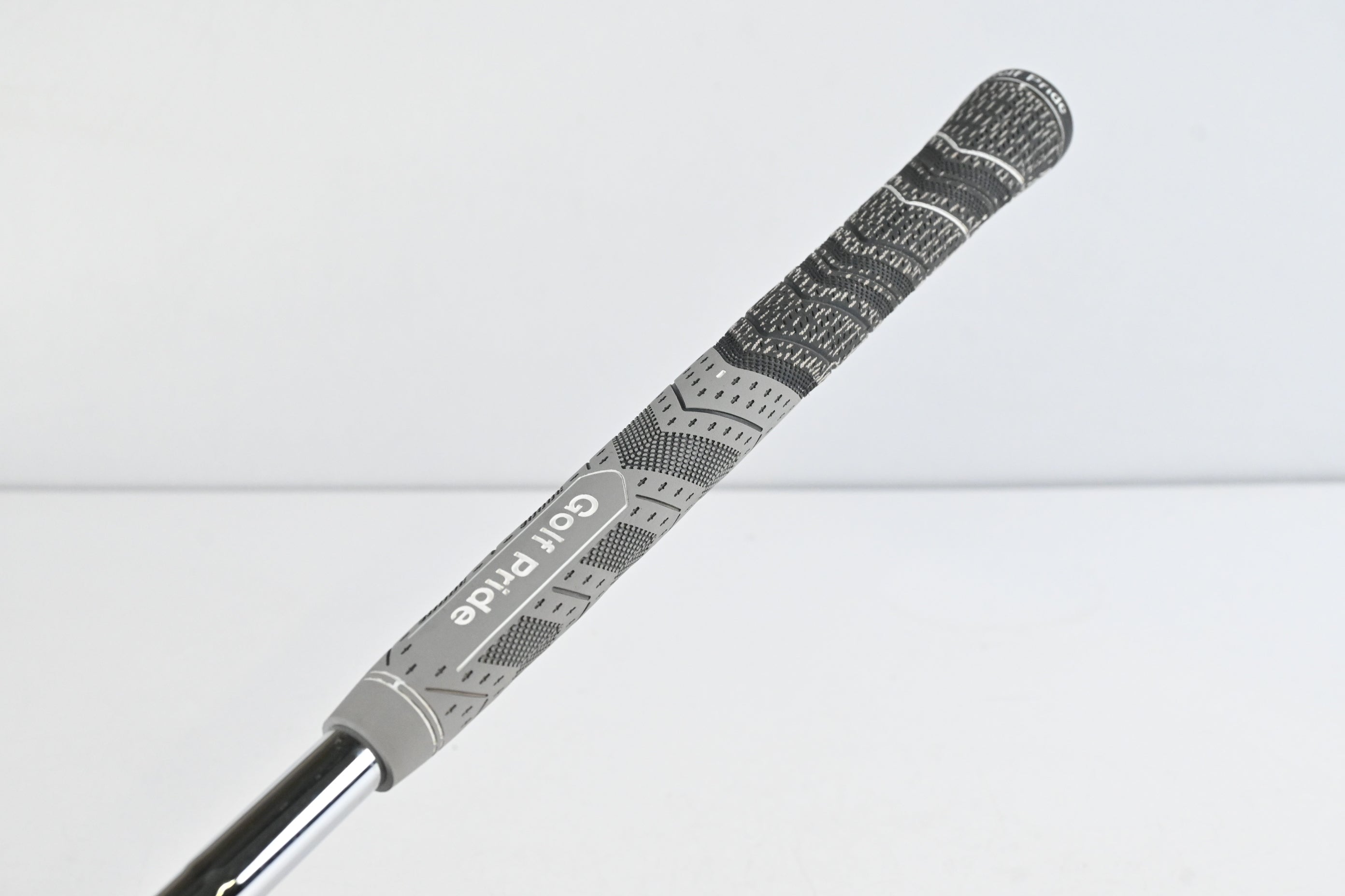 Cleveland 588 RTX Gap Wedge / 50 Degree / Wedge Flex Dynamic Gold Shaft