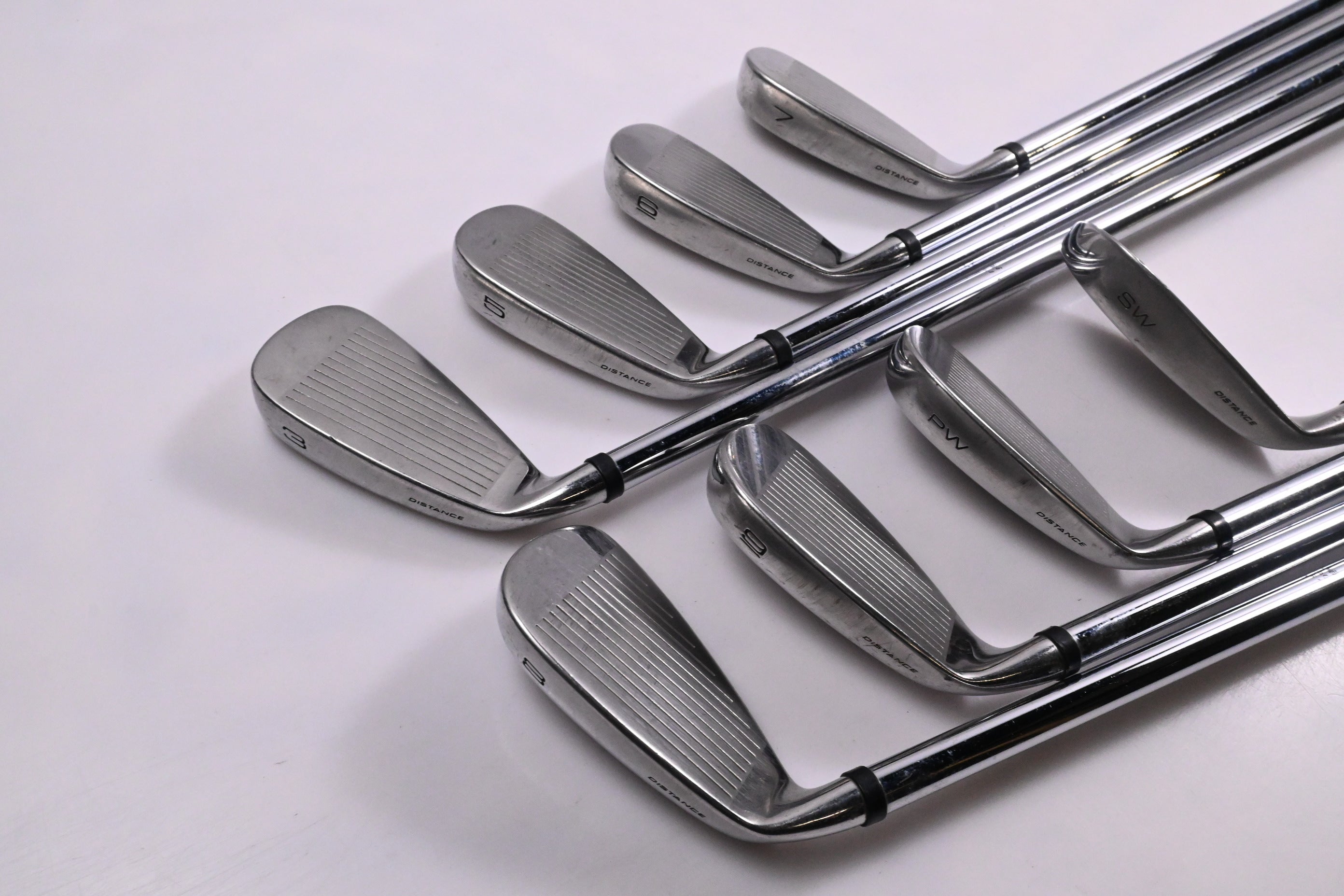 Wilson Deep Red II Irons / 3-PW+SW / Regular Flex Wilson Shafts / No #4 Iron