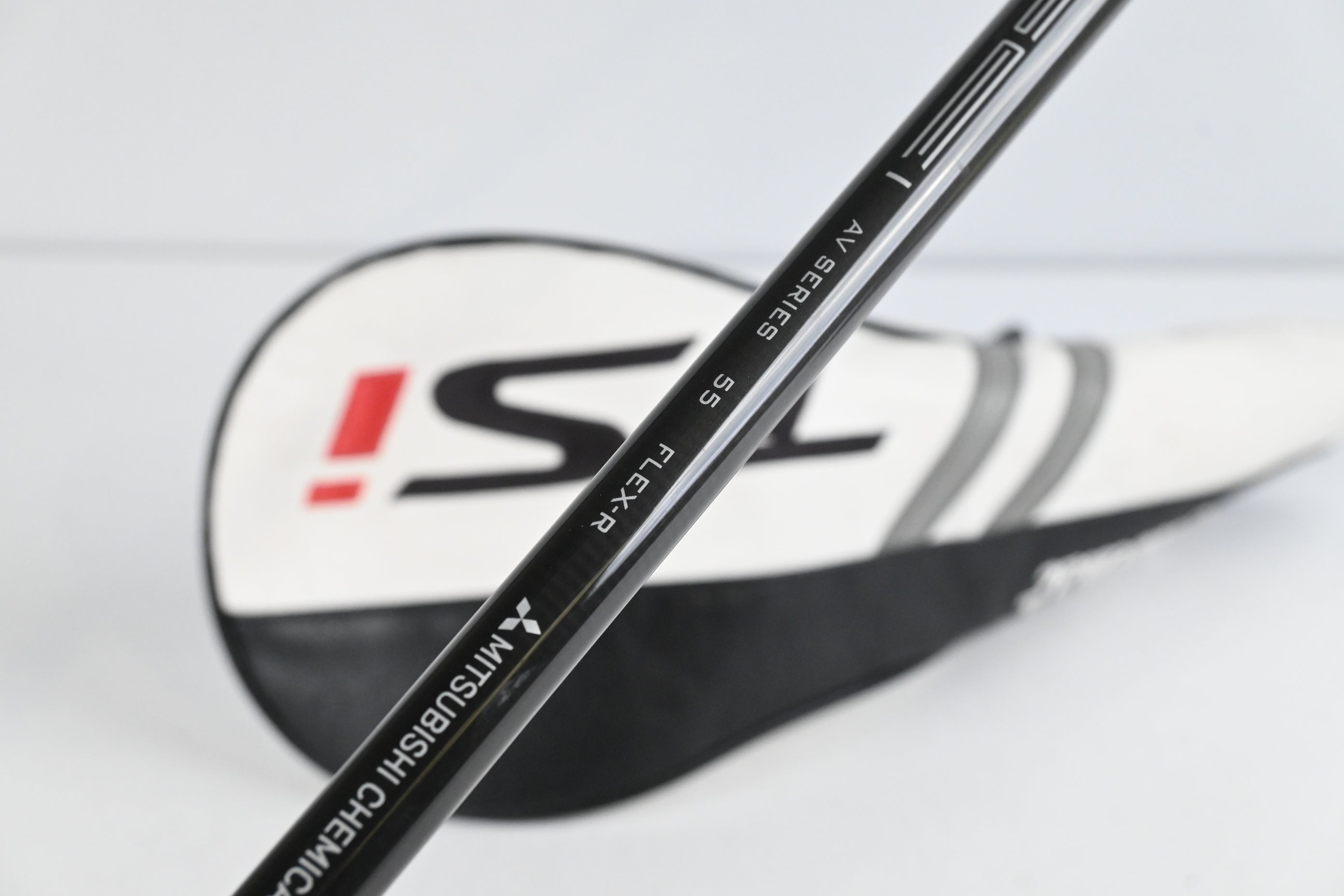 Titleist TSi2 Driver / 10.5 Degree / Regular Flex Tensei AV Raw Blue 55 Shaft