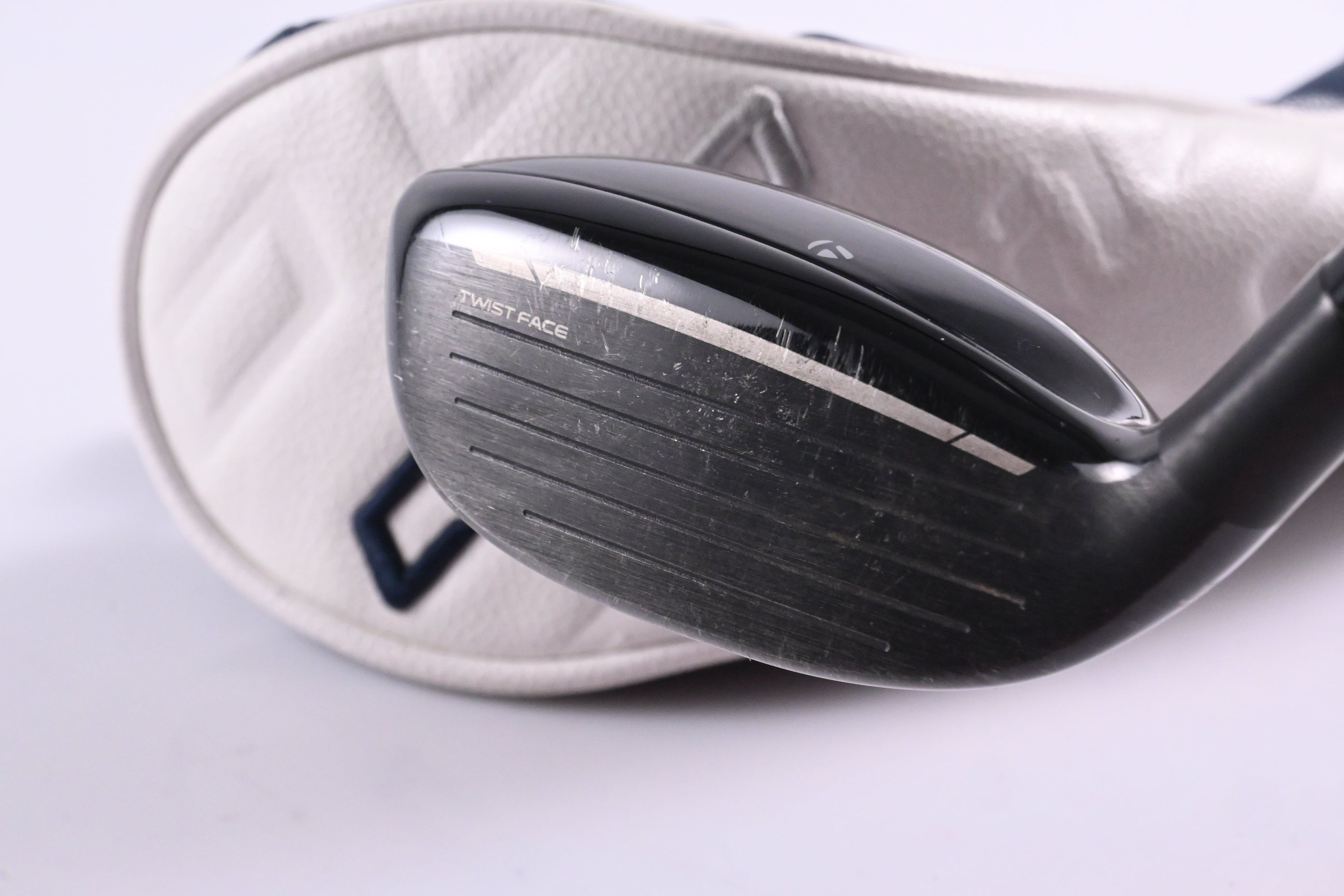 Taylormade Qi10 #4 Hybrid / 22 Degree / Regular Flex Fujikura Ventus TR Blue 6
