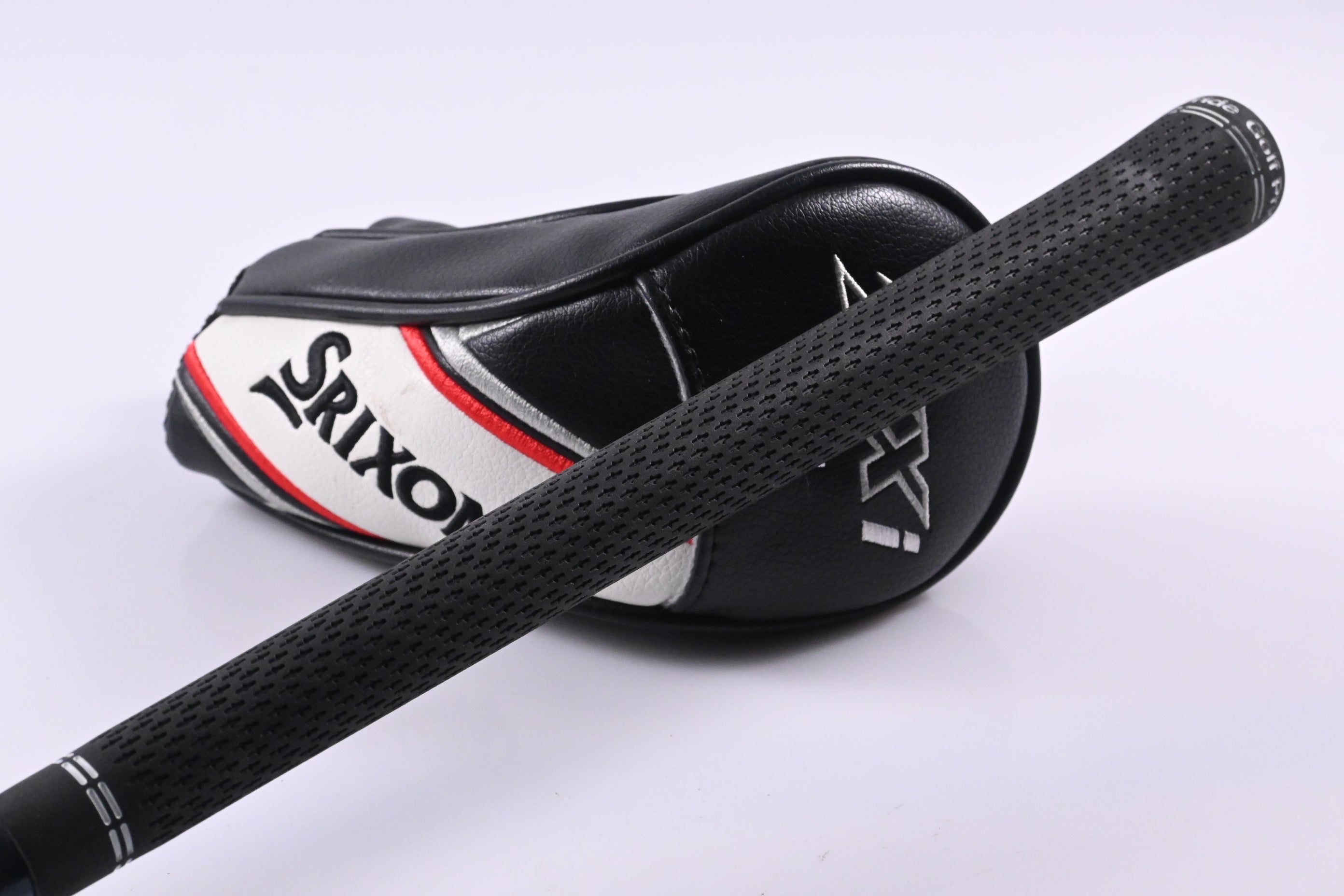Srixon ZXi #4 Hybrid / 22 Degree / Regular Flex Fujikura Ventus TR Blue 7 Shaft