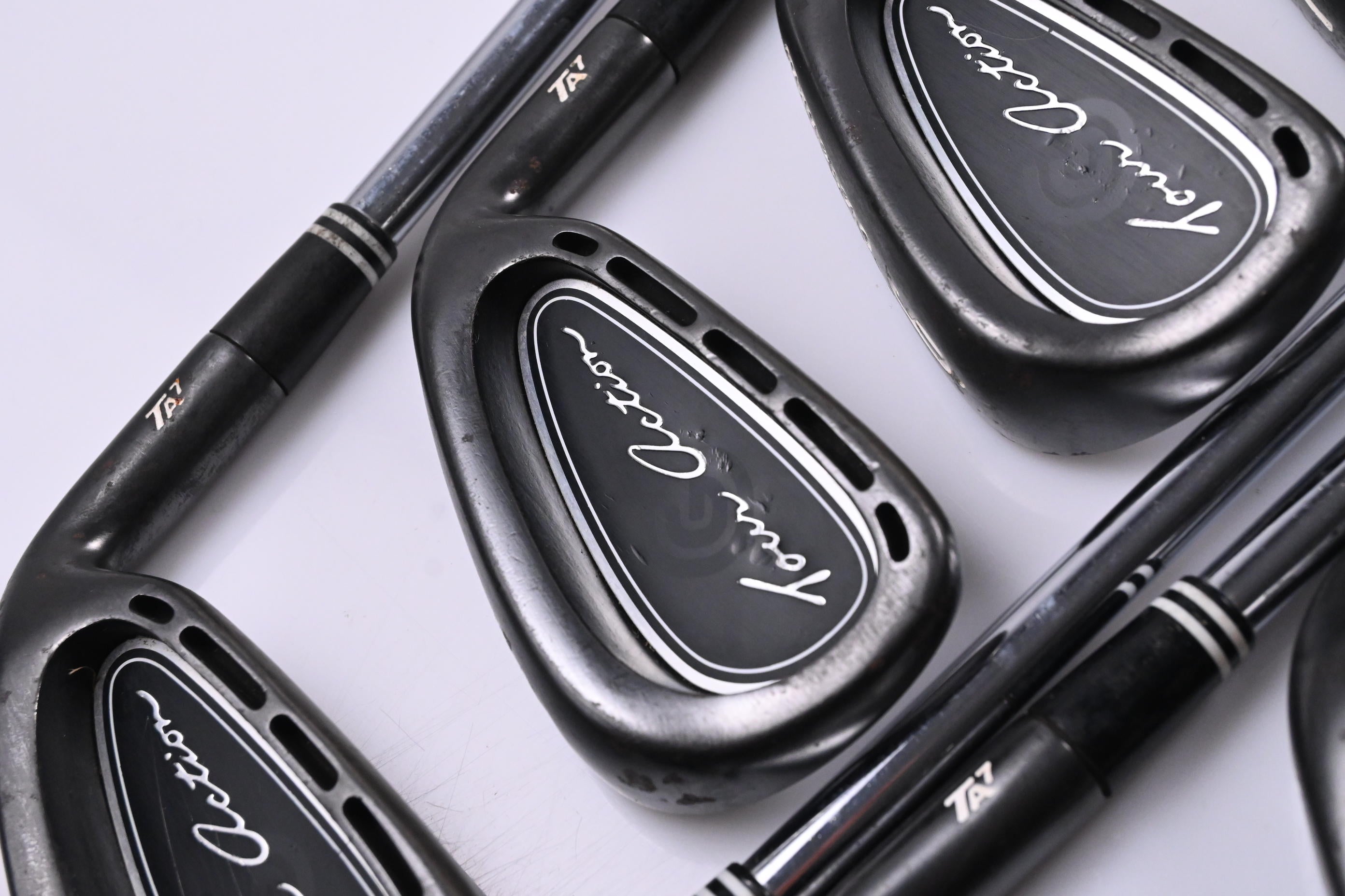Cleveland TA7 Irons / 4-PW+SW / Uniflex Action Lite Shafts