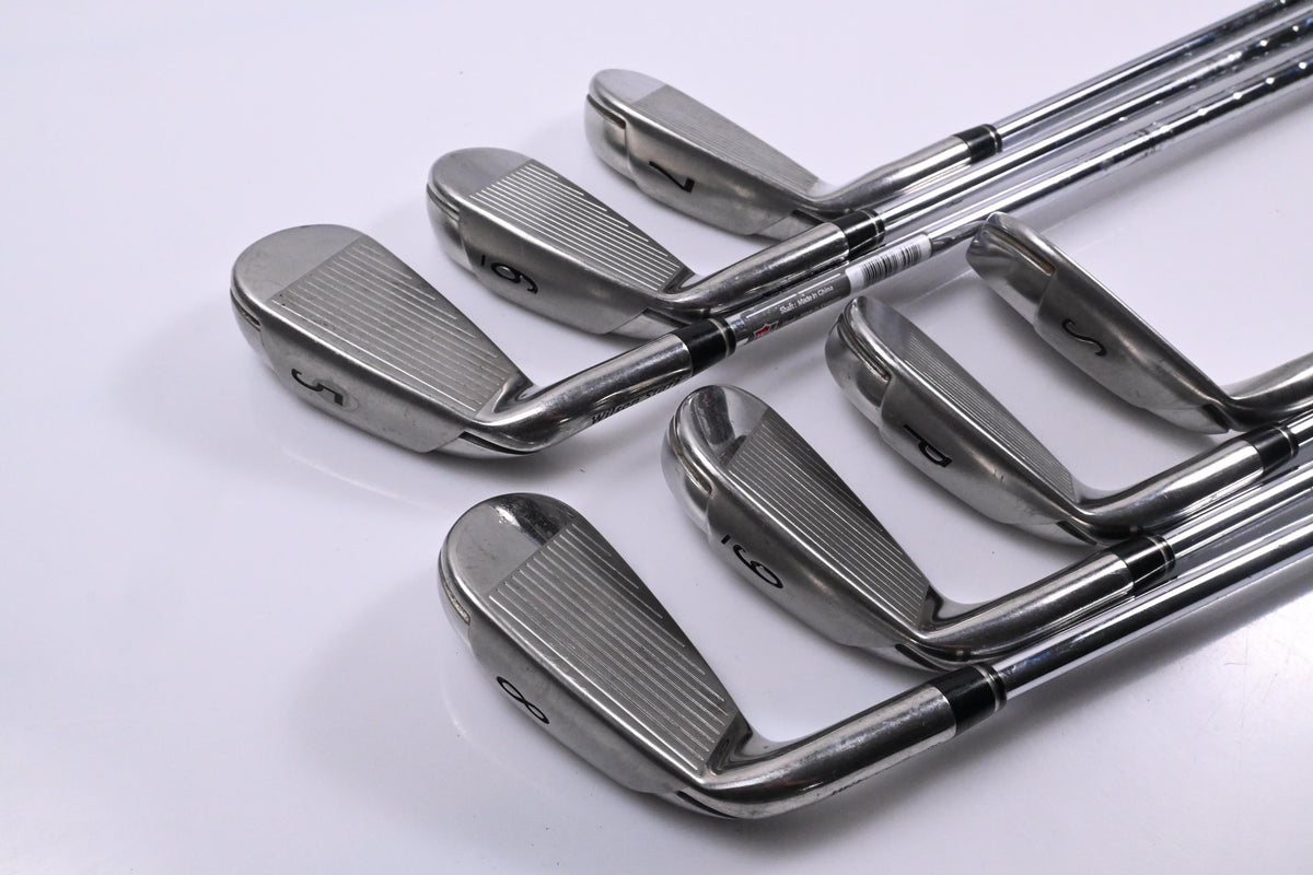 Wilson D200 Irons / 5-PW+SW / UniFlex Wilson SL 95 Shafts