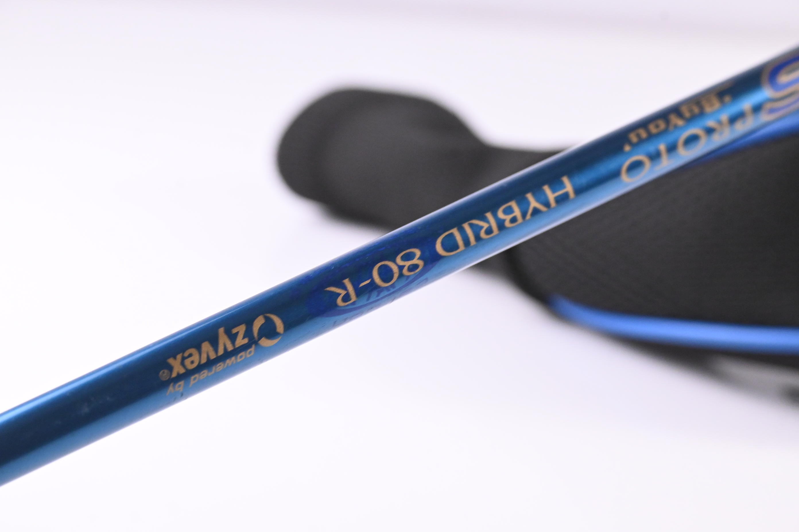 Titleist 585.H #3 Hybrid / 21 Degree / Regular Flex Aldila VS Proto 80 Shaft
