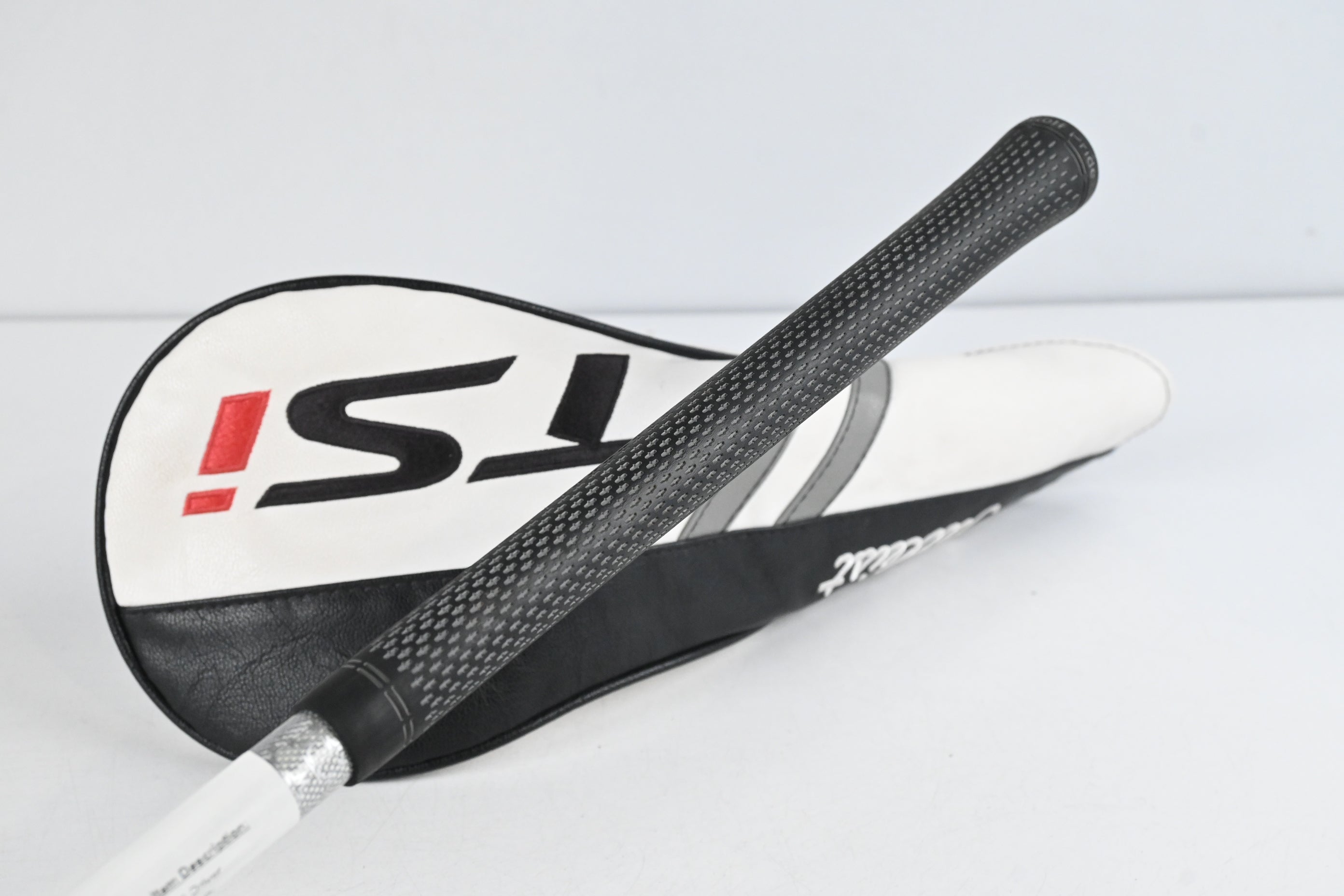 Titleist TSi2 Driver / 10.5 Degree / Regular Flex Tensei AV Raw Blue 55 Shaft