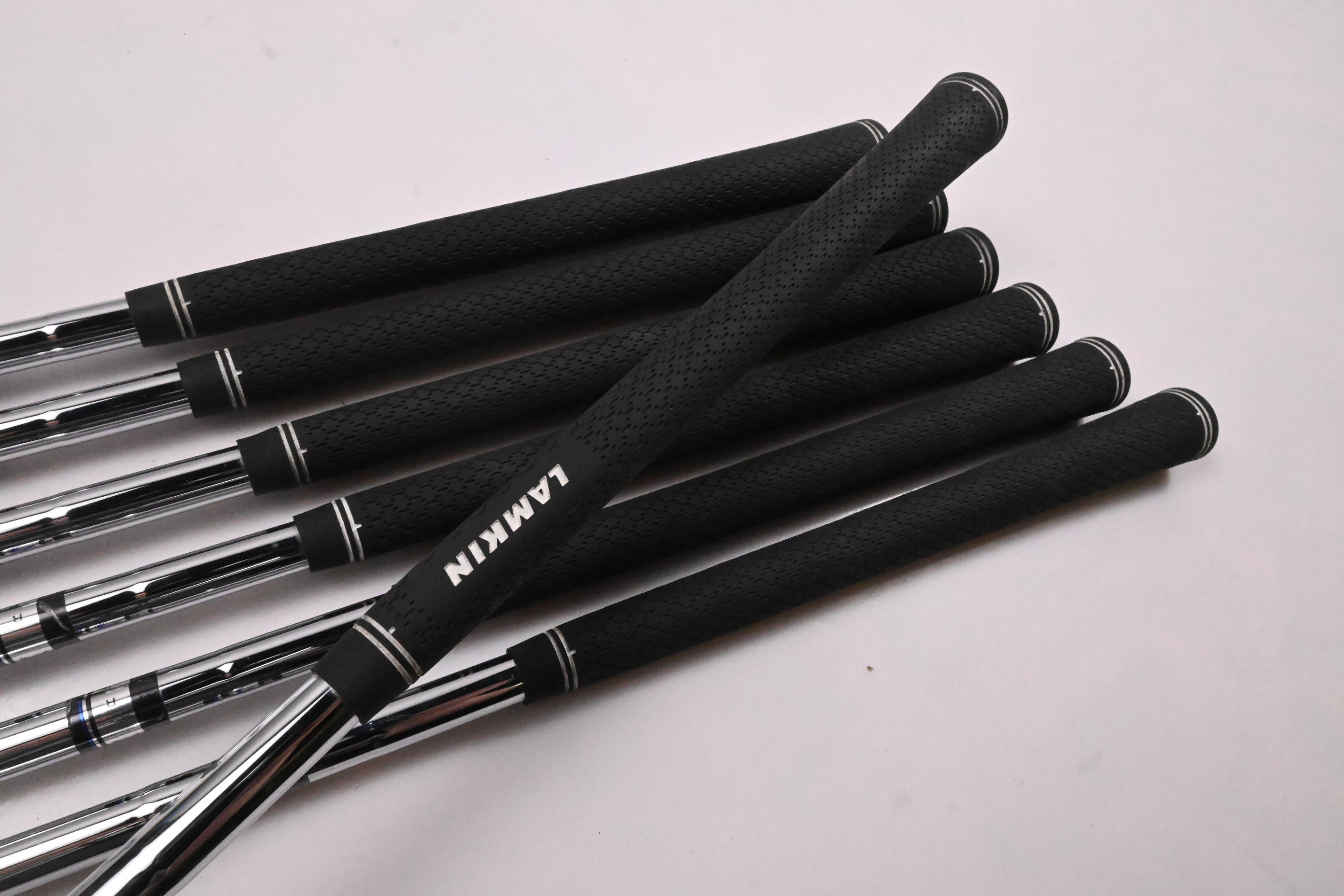 Cobra XL Irons / 5-PW+SW / Regular Flex Cobra XL Shafts