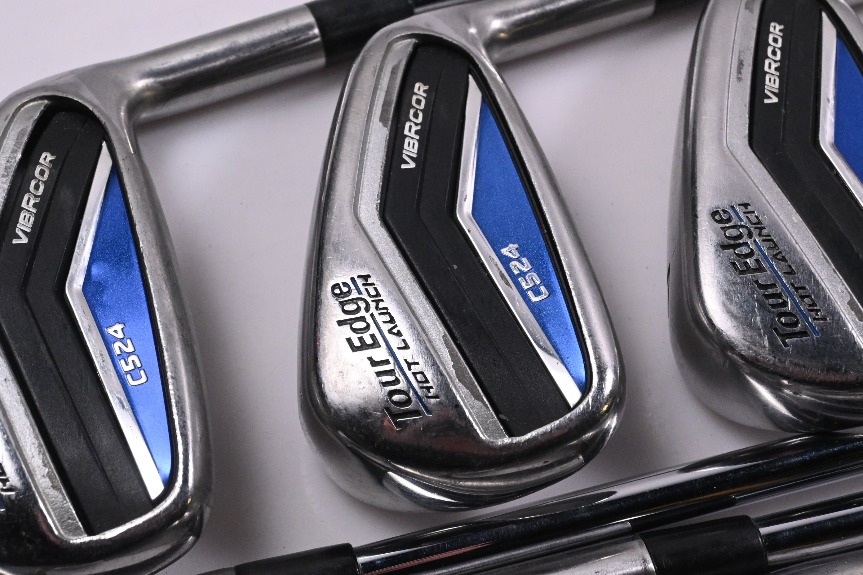Tour Edge Hot Launch C524 Irons / 5-PW+GW / Regular Flex Elevate MPH 95 Shafts