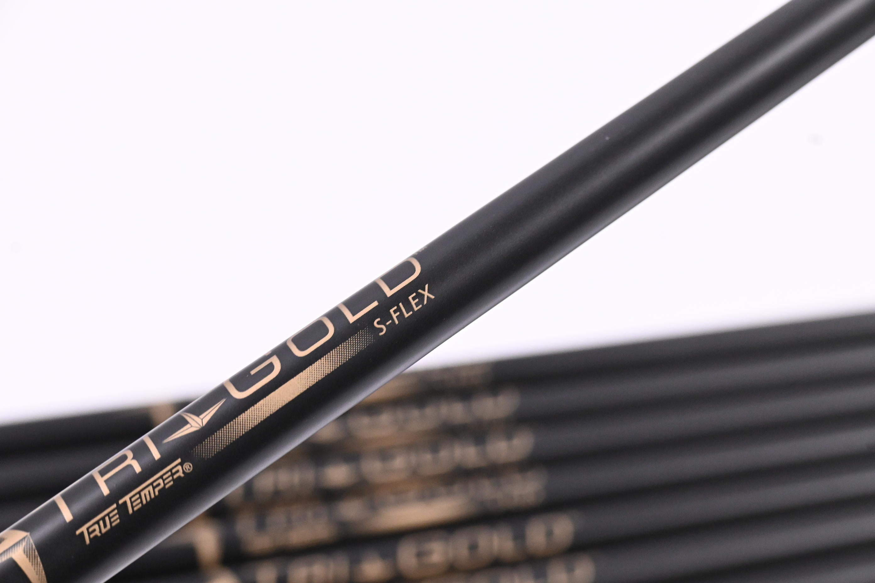 True Temper Tri Gold Iron Shafts / Stiff Flex / Set of 9 / .370 Tip