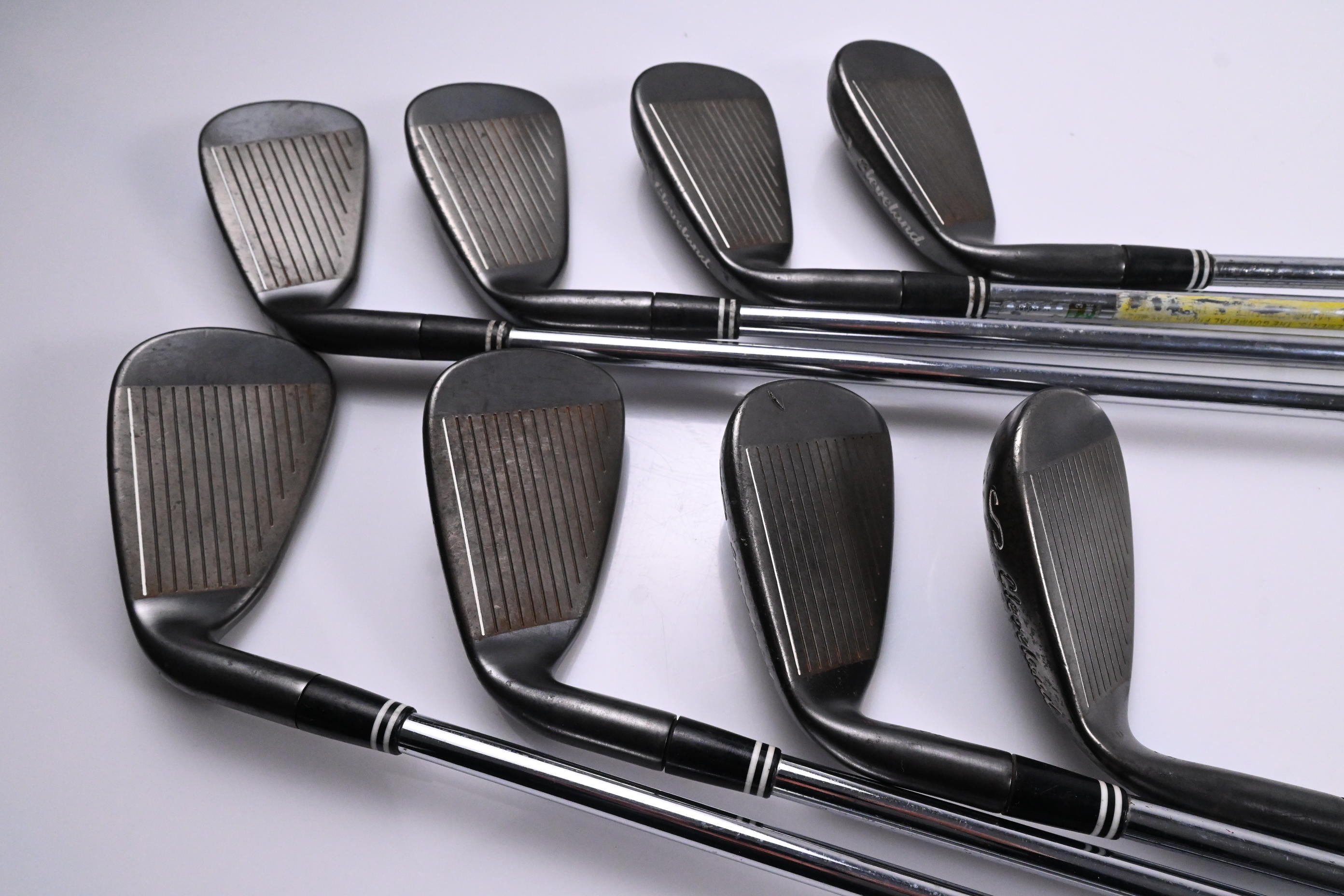 Cleveland TA7 Irons / 4-PW+SW / Uniflex Action Lite Shafts
