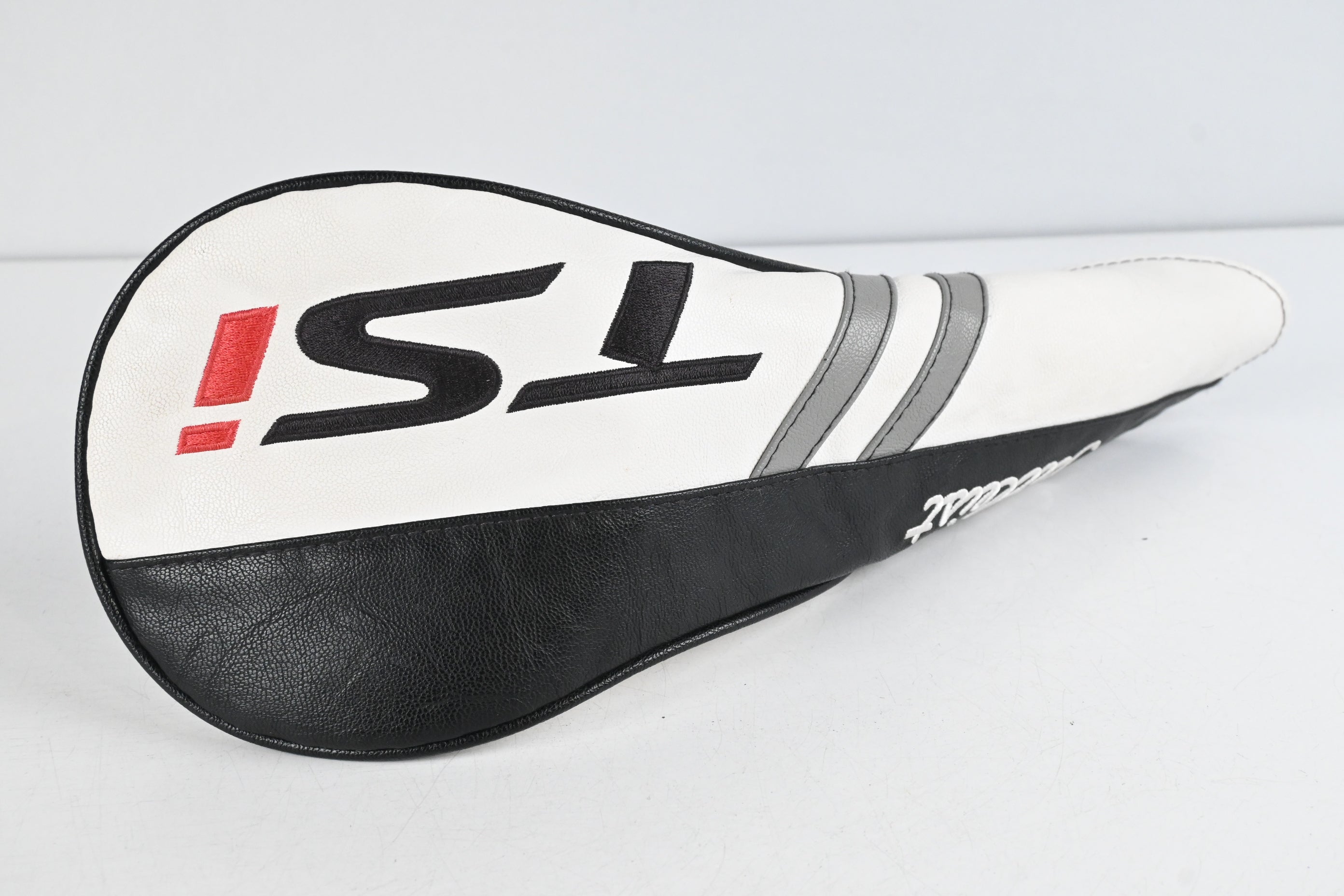 Titleist TSi2 Driver / 10.5 Degree / Regular Flex Tensei AV Raw Blue 55 Shaft