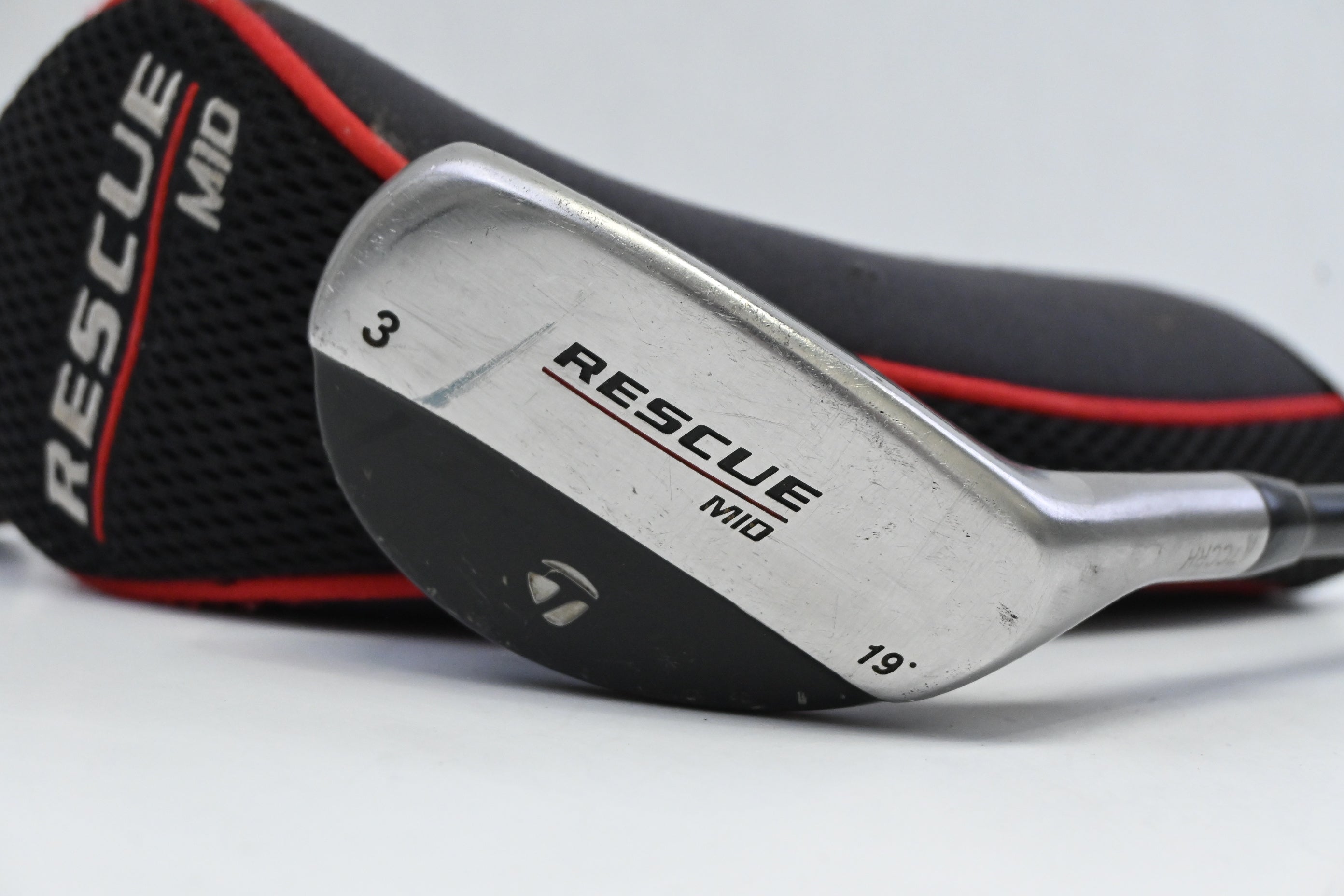 Taylormade Rescue Mid #3 Hybrid / 19 Degree / Stiff Flex Taylormade Ultralite Shaft