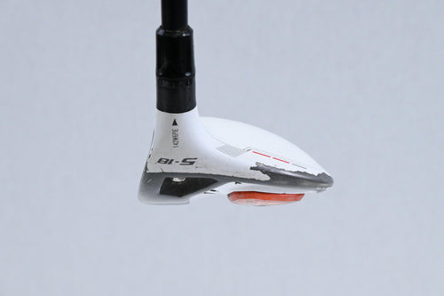 Taylormade R11 #5 Wood / 18 Degree / Regular Flex Fujikura Blur 60 Shaft