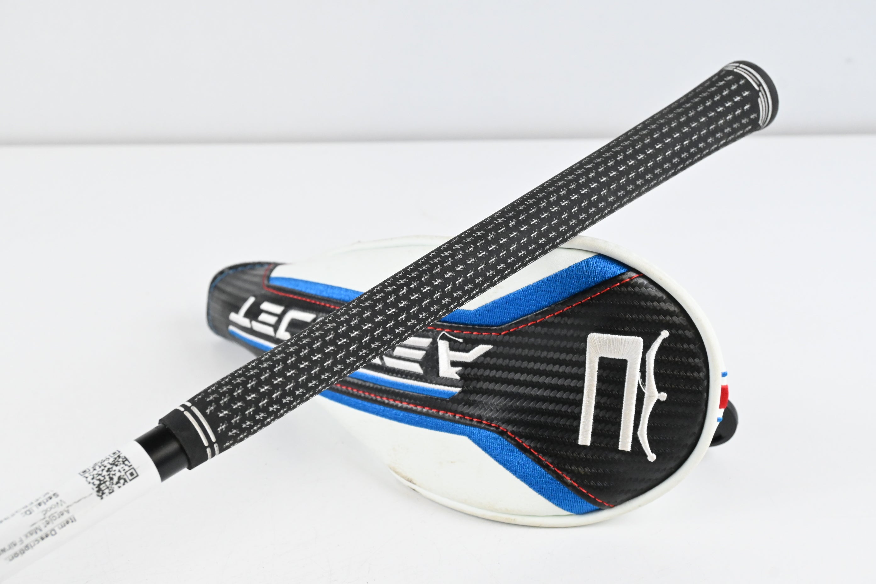 Left Hand Cobra Aerojet Max #3 Wood / 15.5 Degree / Regular Flex Helium Black 5