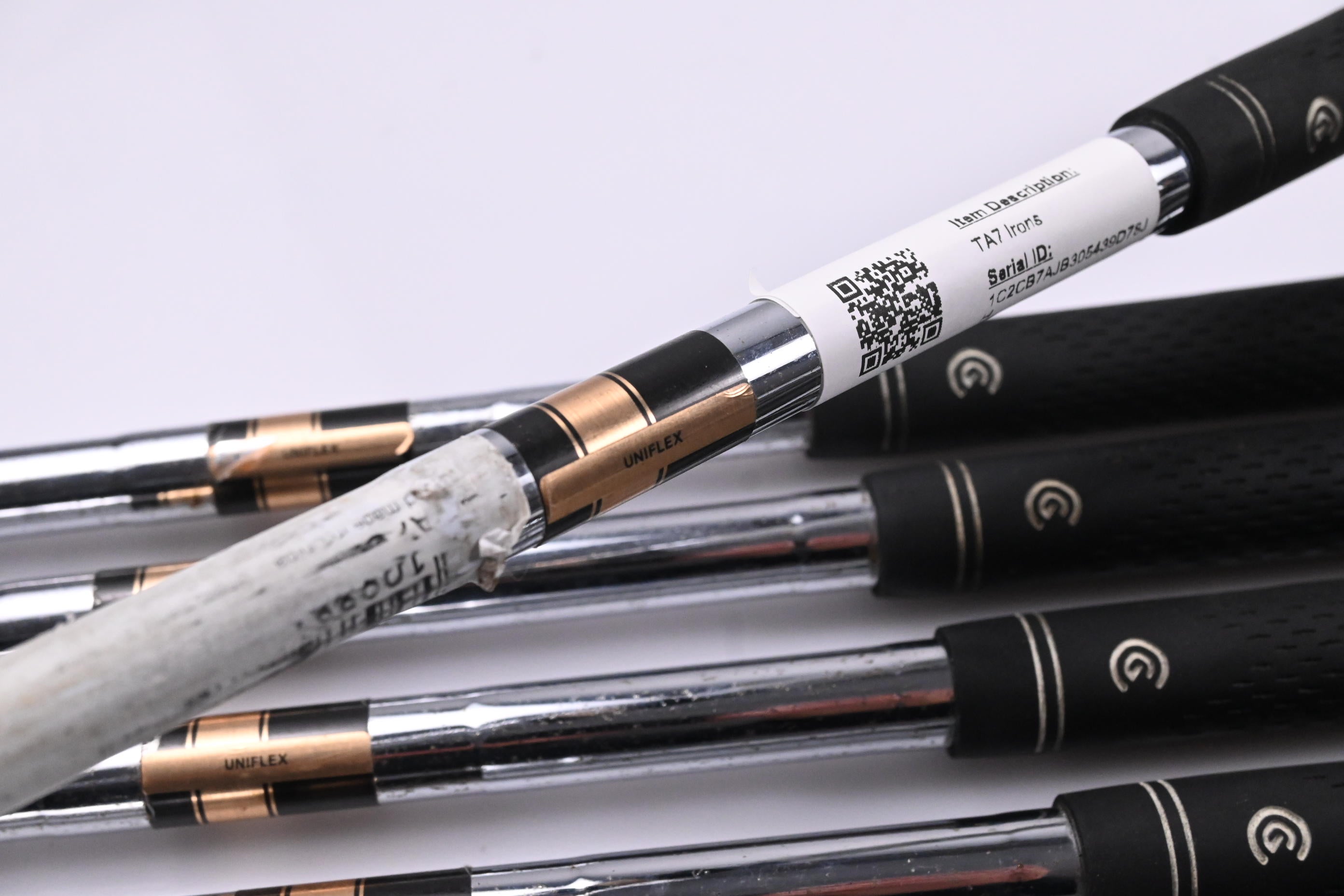 Cleveland TA7 Irons / 4-PW+SW / Uniflex Action Lite Shafts