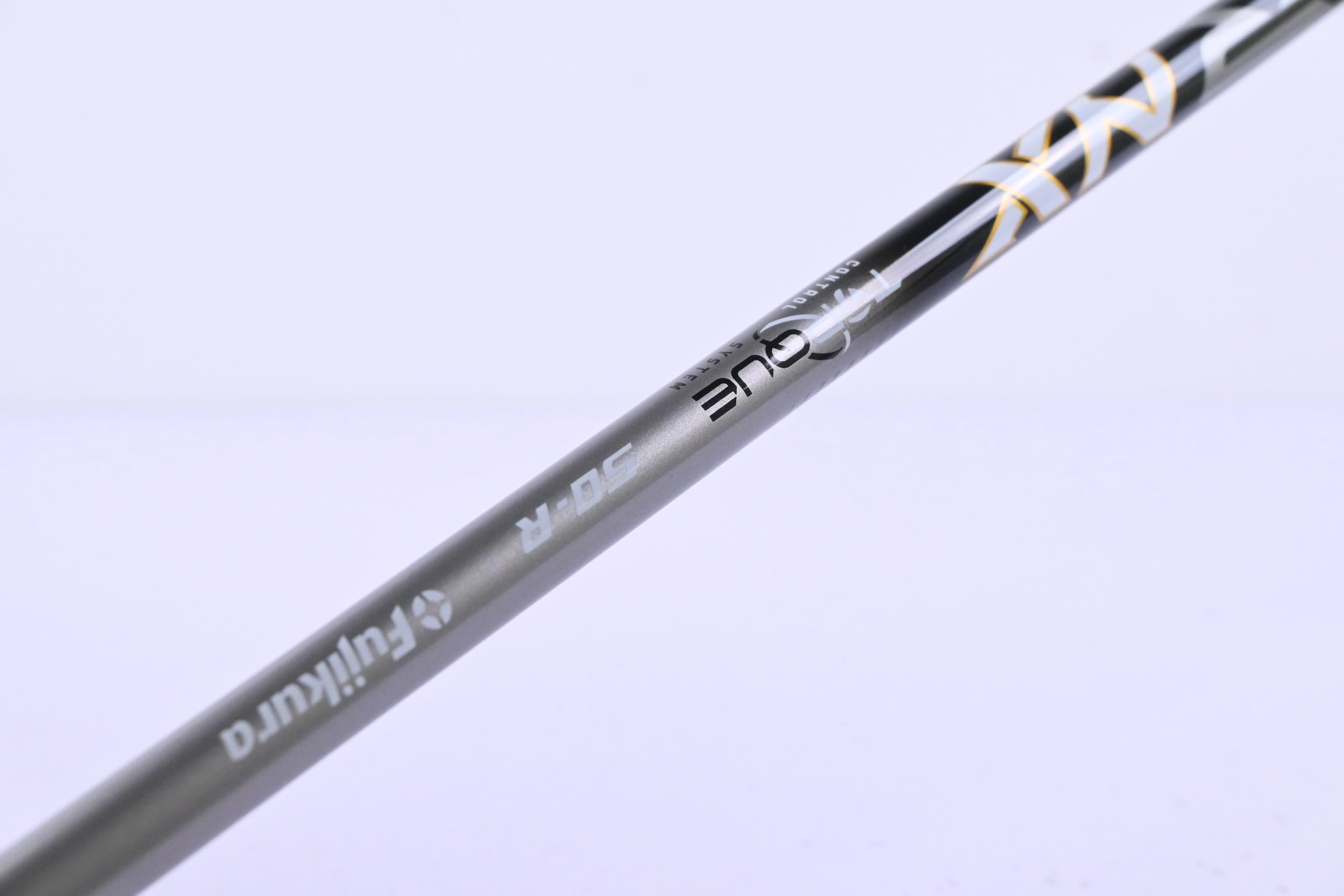 Titleist GT3 Driver / 8 Degree / Regular Flex Fujikura Speeder NX 50 Shaft