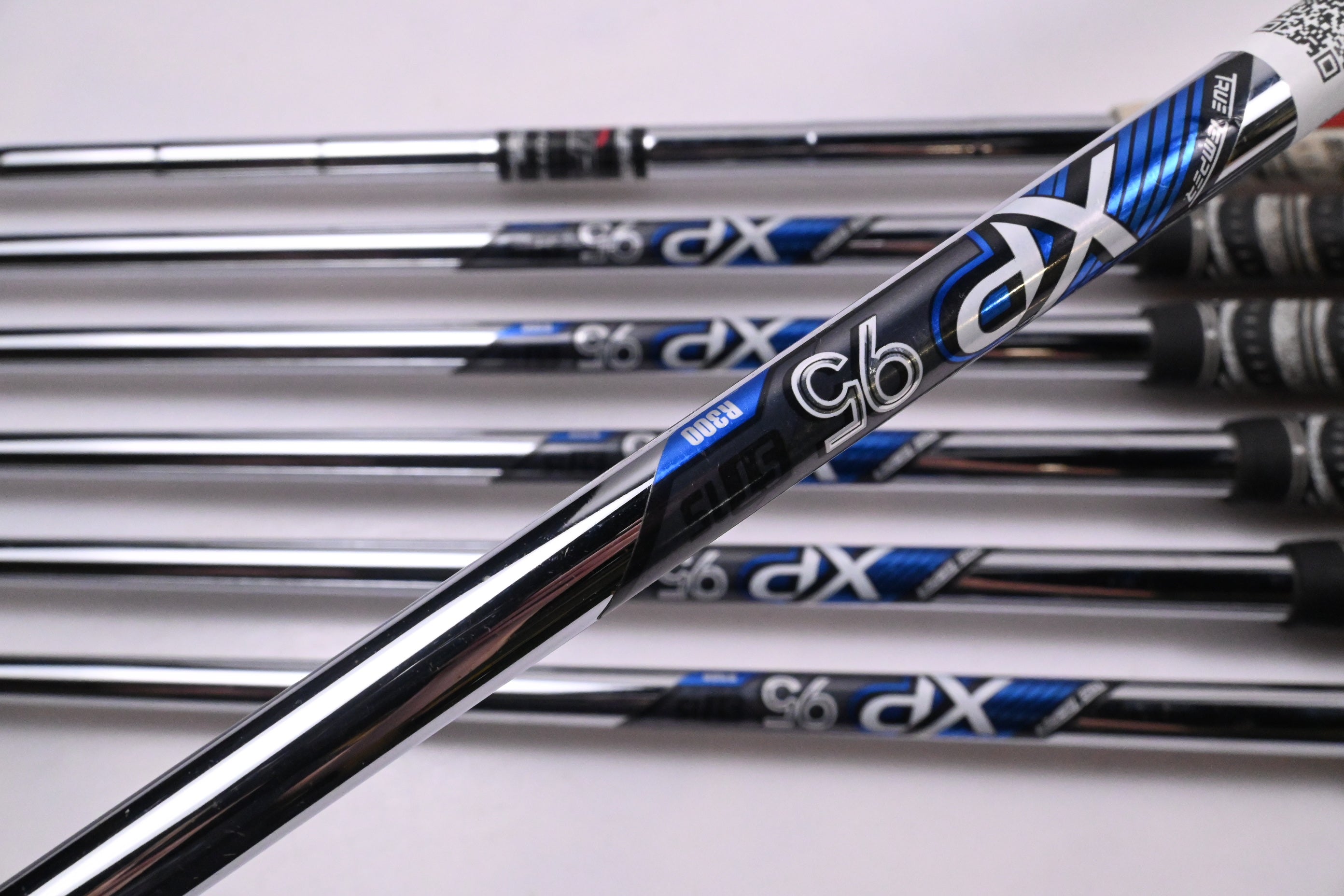 Callaway Apex 21 Irons / 5-PW+GW / Regular Flex XP ST15 95 R300 Shafts