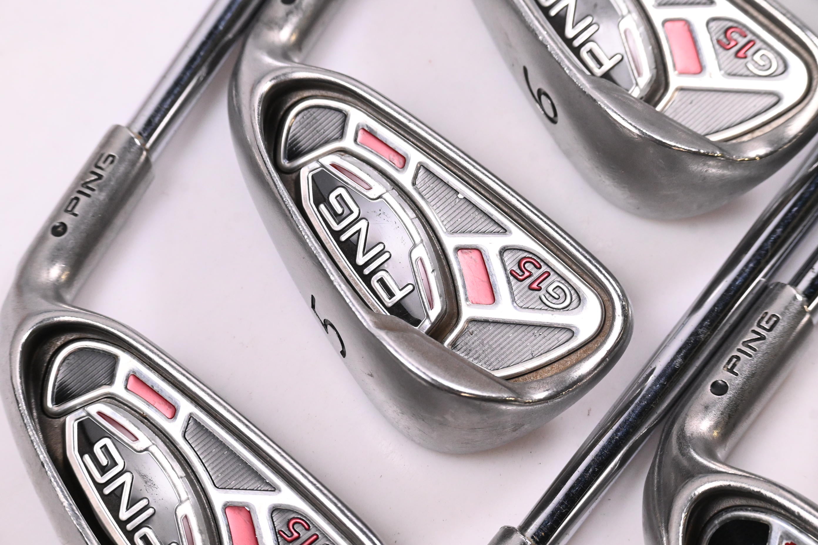 Ping G15 Irons / 4-SW / Regular Flex Ping Shafts