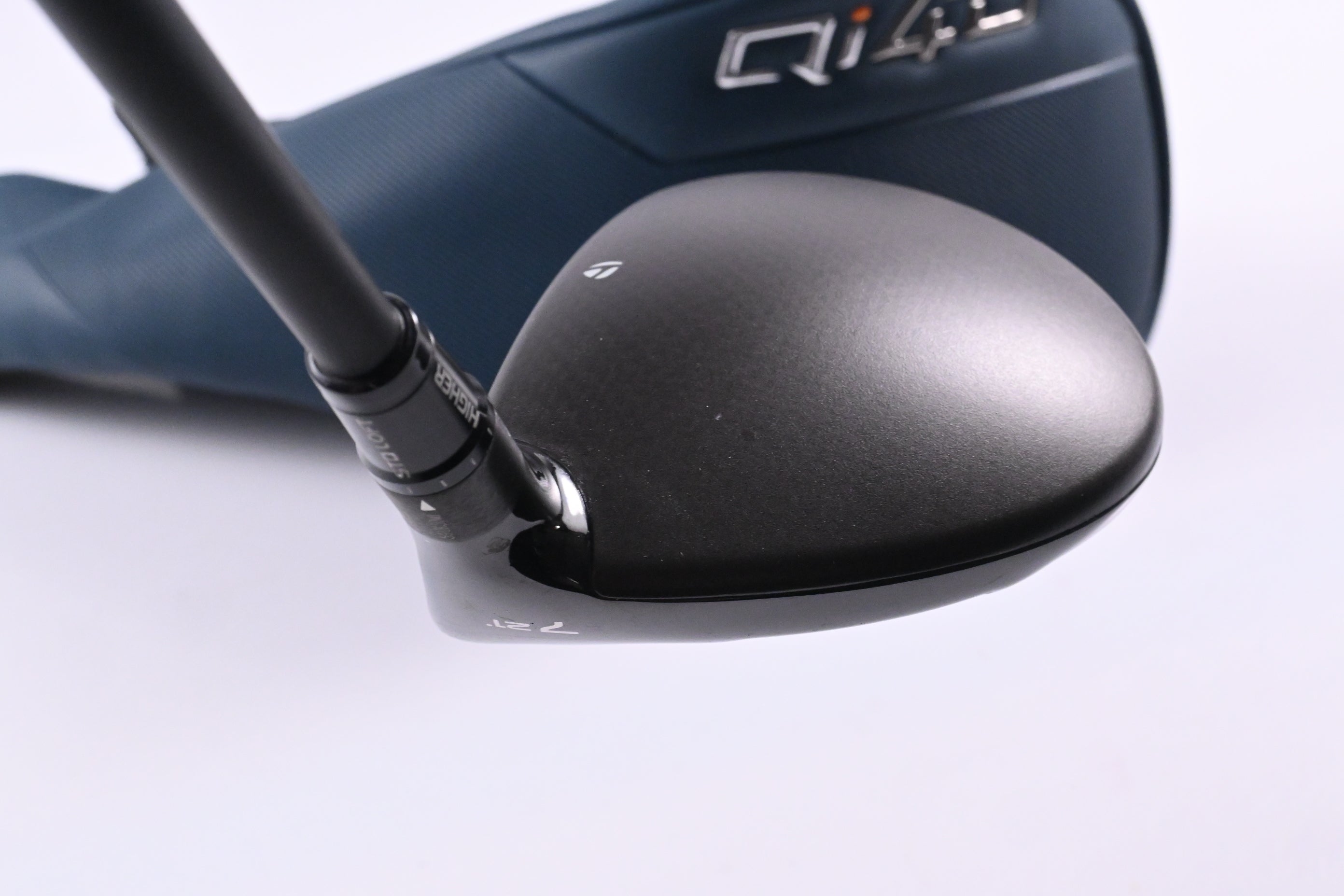 Taylormade Qi4D Tour #7 Wood / 21 Degree / Stiff Flex Aldila Rogue 70 Shaft