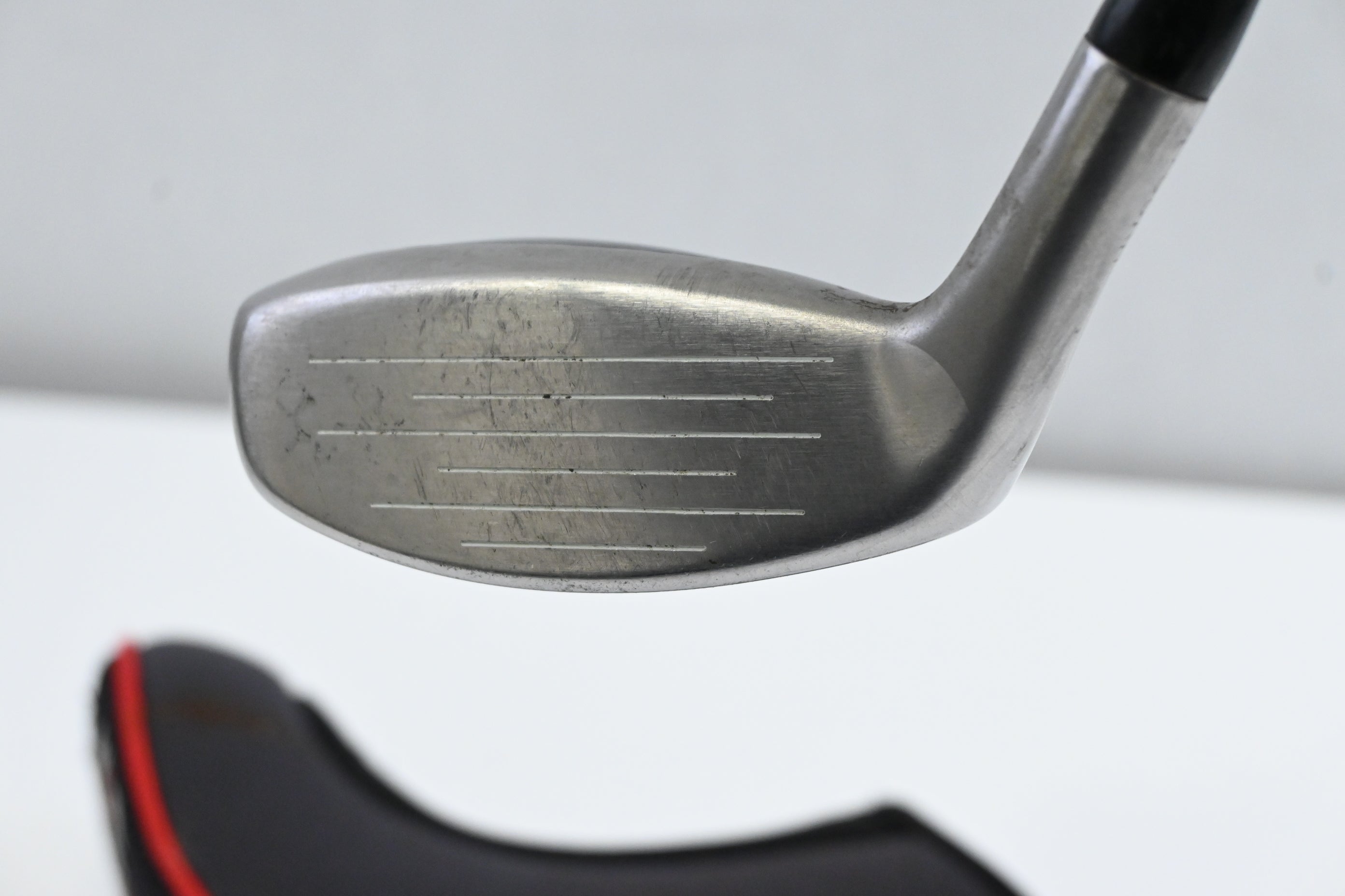 Taylormade Rescue Mid #3 Hybrid / 19 Degree / Stiff Flex Taylormade Ultralite Shaft