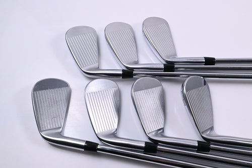 Titleist T200 2023 Irons / 4-PW / X-Flex Steel Shafts