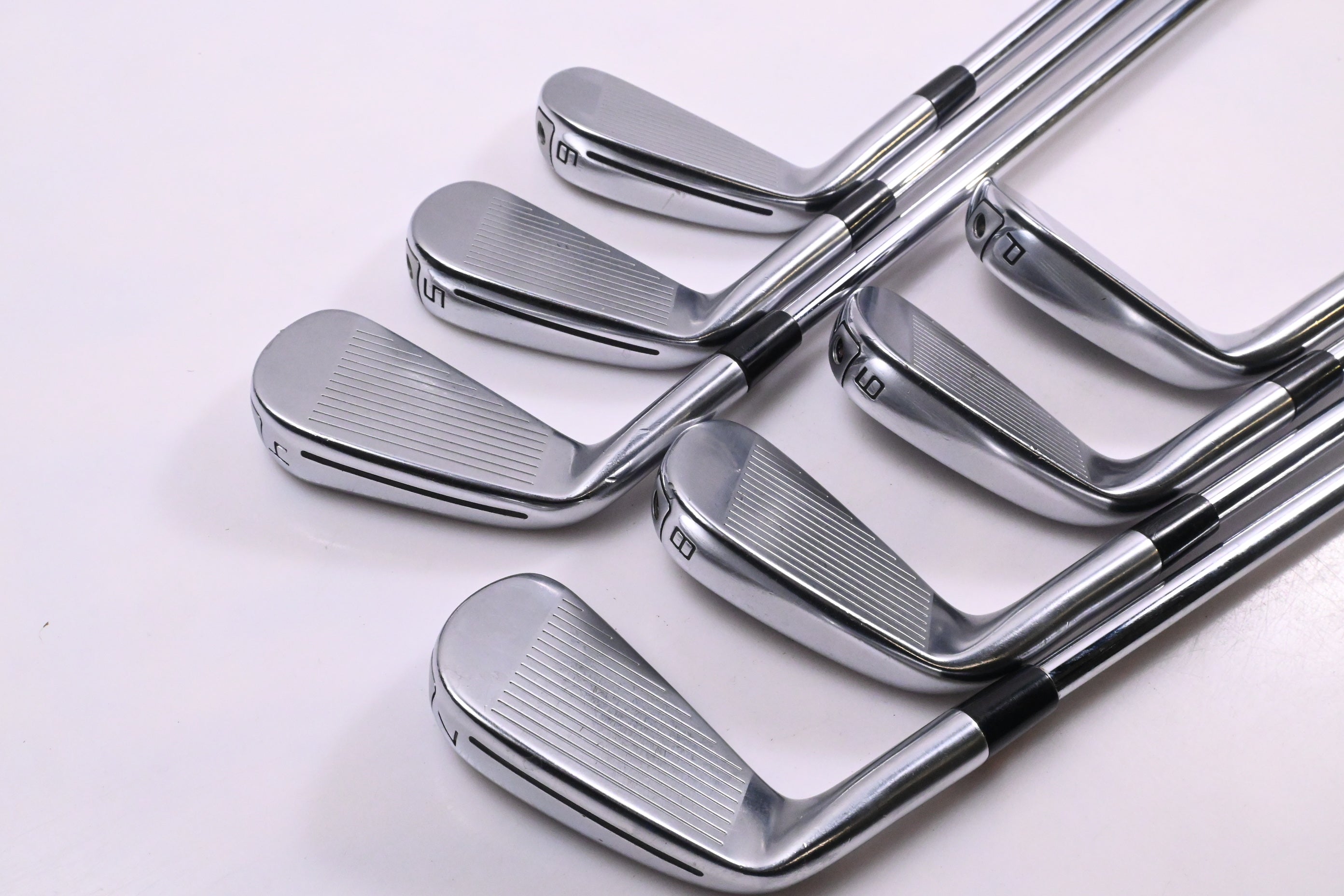 Taylormade P790 2017 Irons / 4-PW / Regular Flex NS Pro 850 GH Shafts