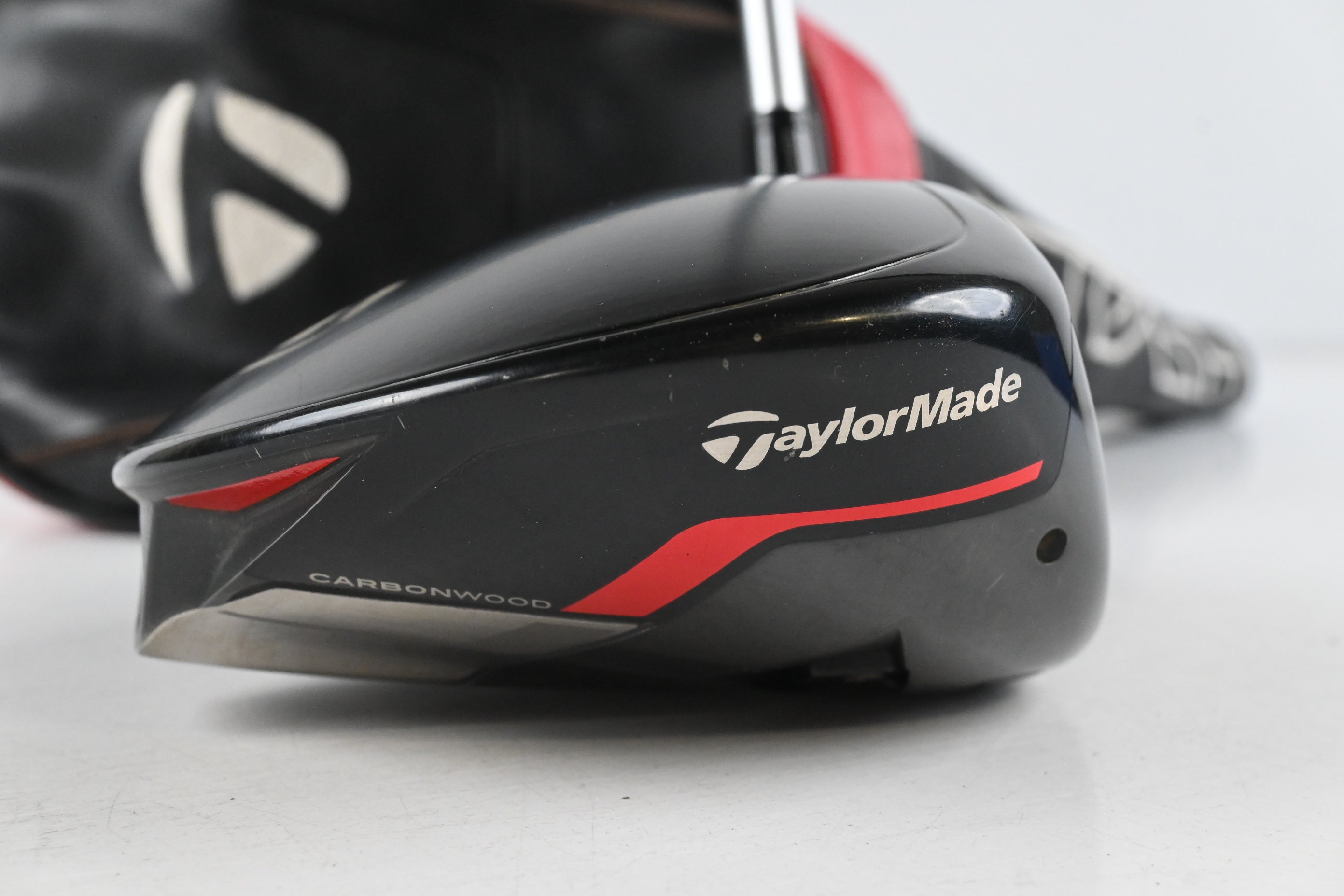 Taylormade Stealth Plus Driver / 10.5 Degree / Stiff Flex Kuro Kage Silver 60