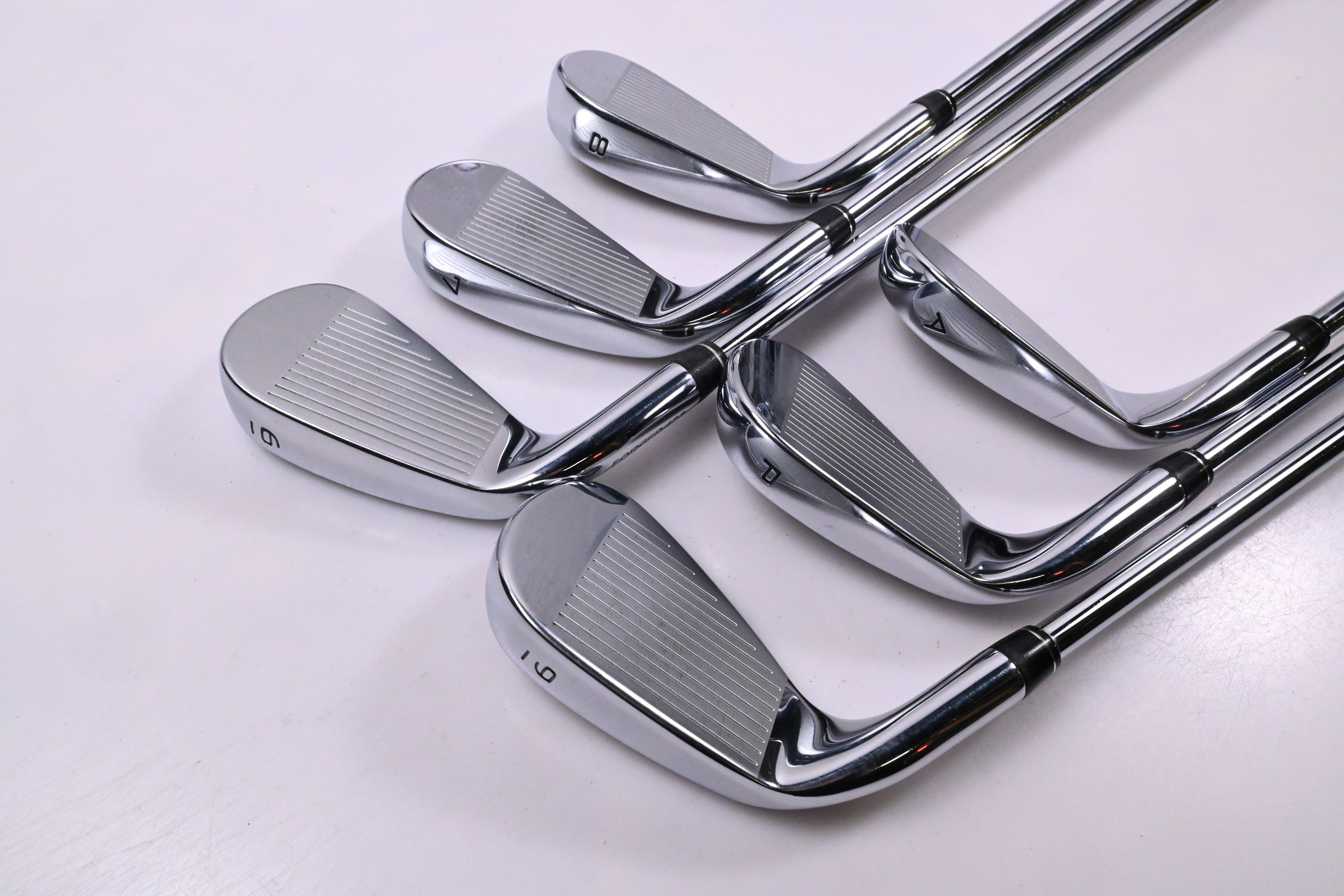 Callaway Paradym X Irons / 6-PW+GW / Regular Flex Elevate MPH 95 Shafts