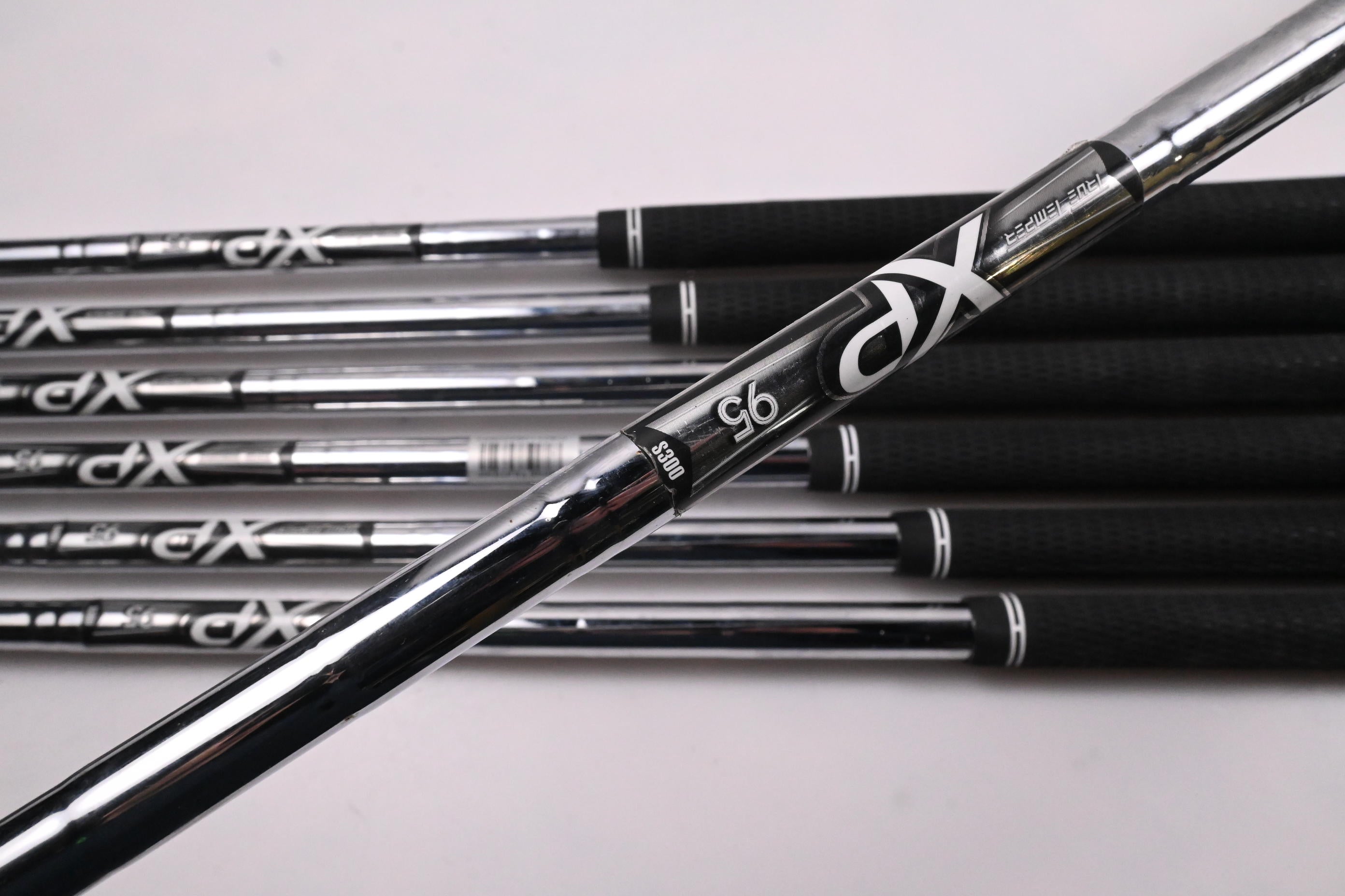Nike Vapor Pro Combo Irons / 4-PW / Stiff Flex XP 95 S300 Shafts