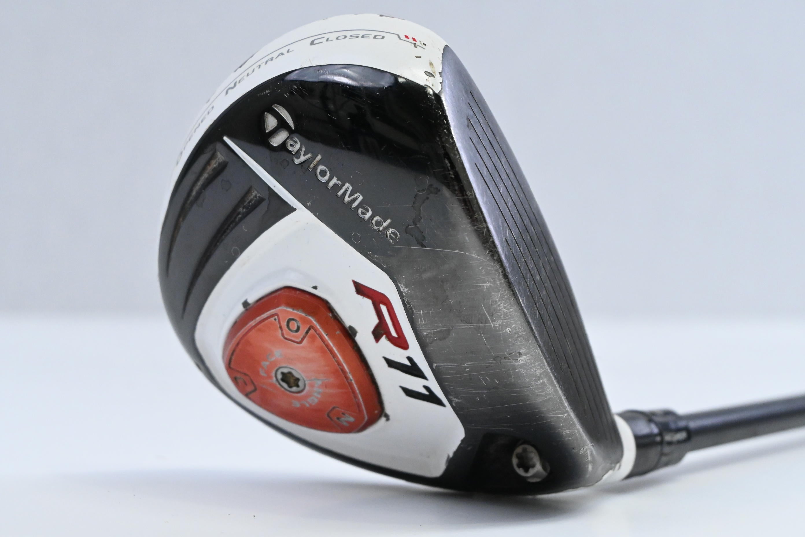 Taylormade R11 #3 Wood / 15.5 Degree / Stiff Flex Fujikura Blur 70 Shaft