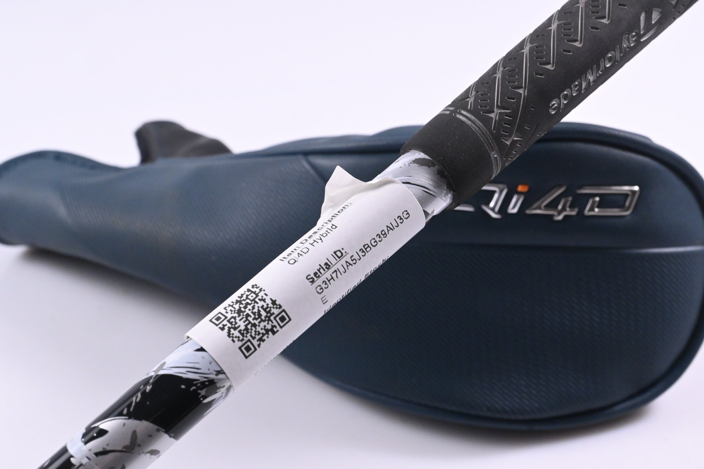 Taylormade Qi4D #4 Hybrid / 22 Degree / Stiff Flex Kai'li White 90 Shaft