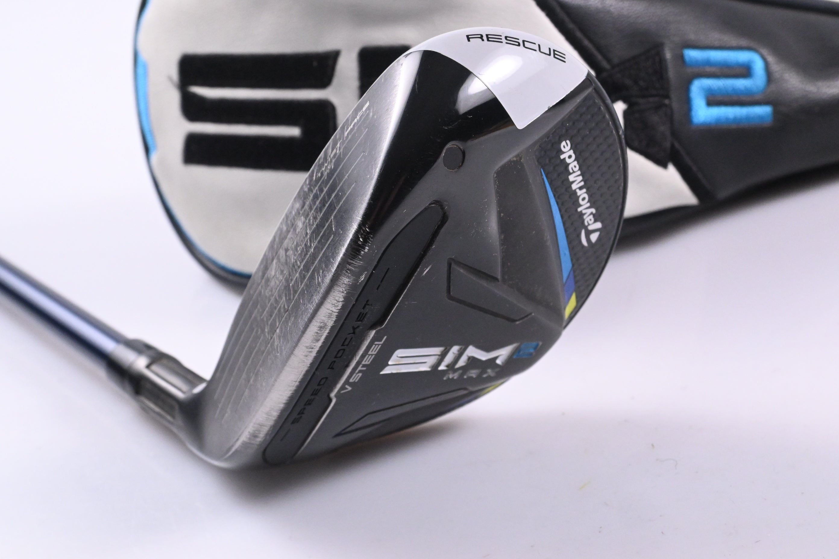 Left Hand Taylormade SIM2 Max #4 Hybrid / 22 Degree / Stiff Flex Ventus Blue 7