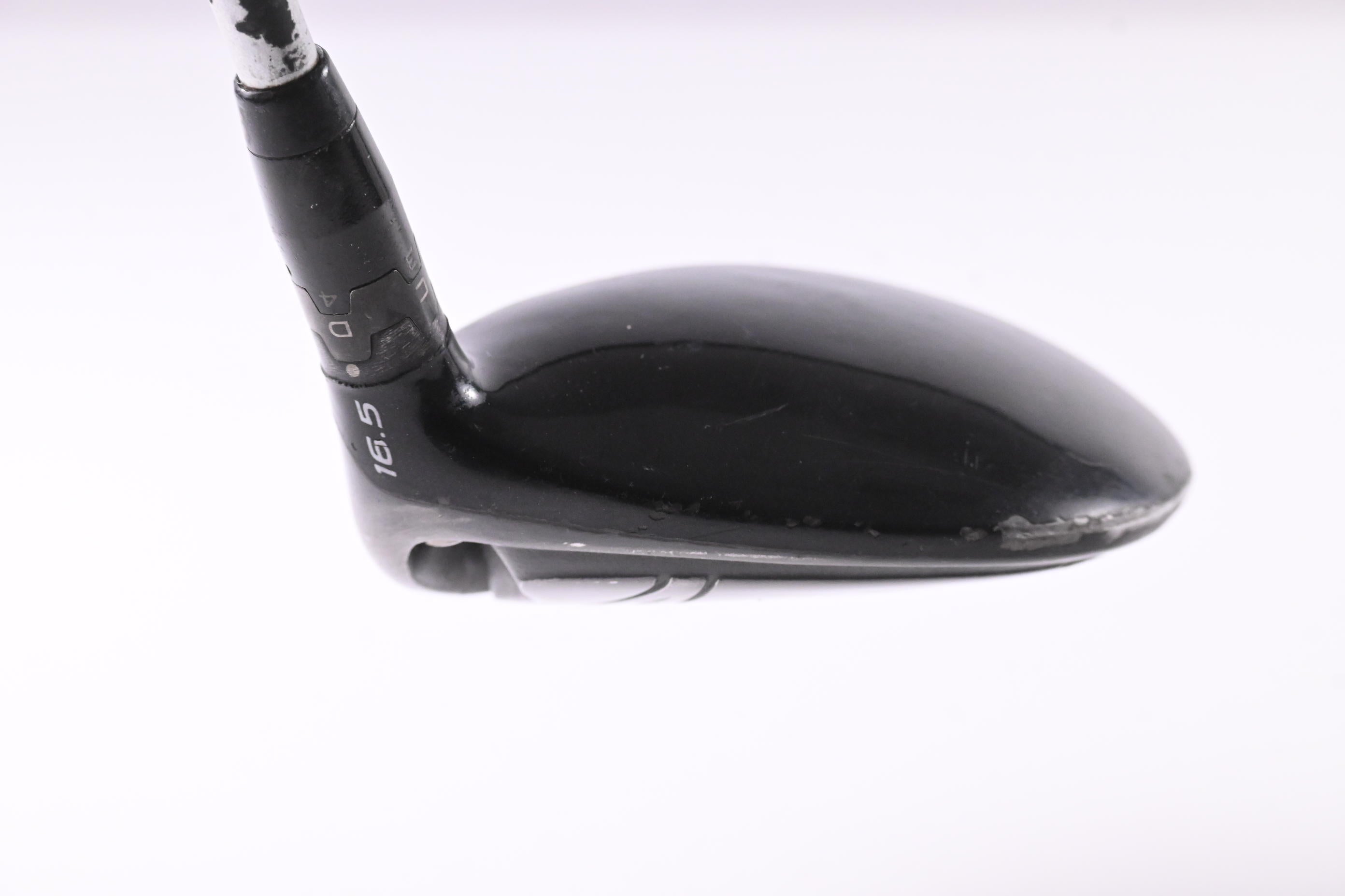 Titleist 915 F #3 Wood / 16.5 Degree / Regular Flex Diamana M+ 60 Shaft