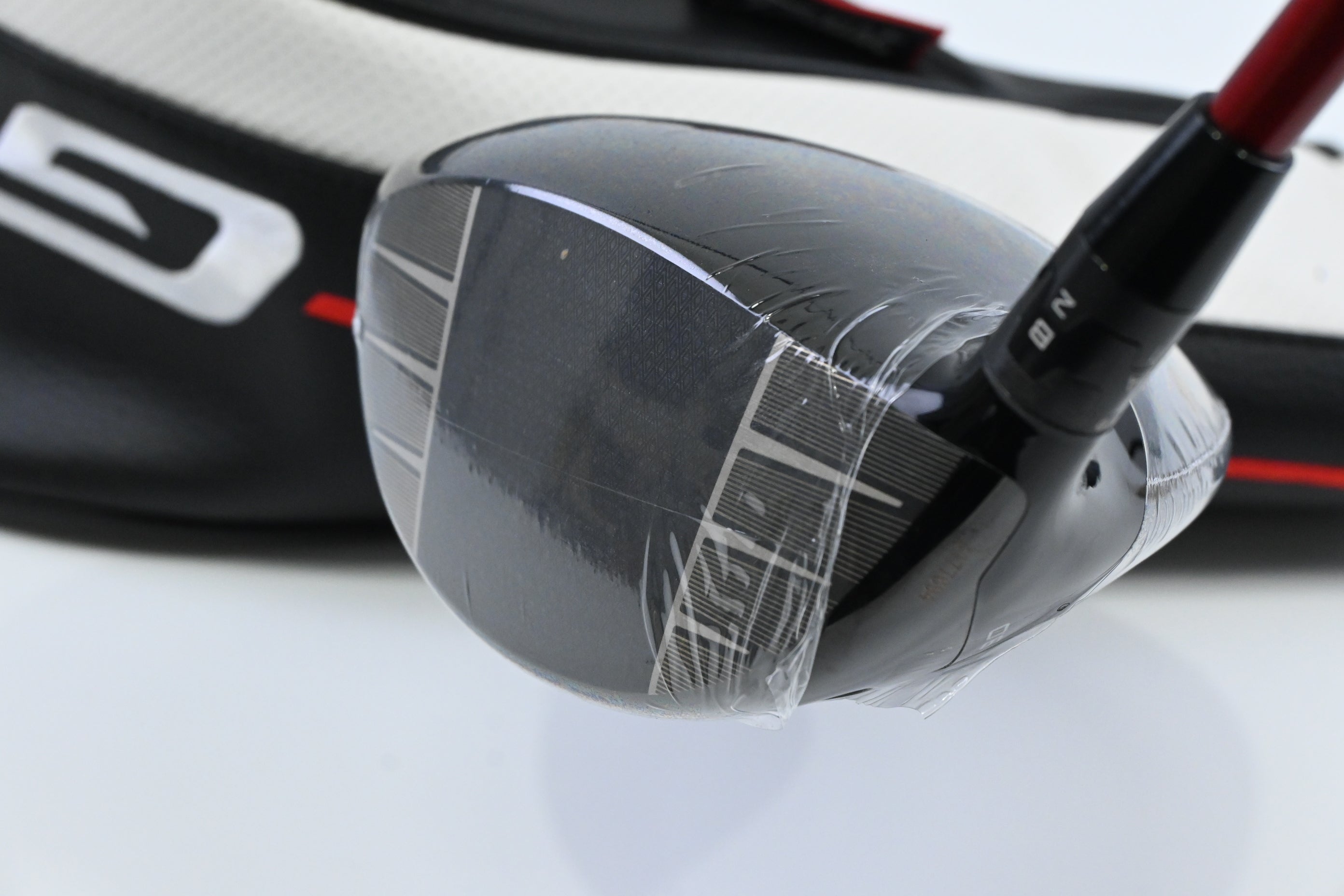 Titleist GT2 Driver / 9 Degree / Regular Flex Denali Red 50 Shaft