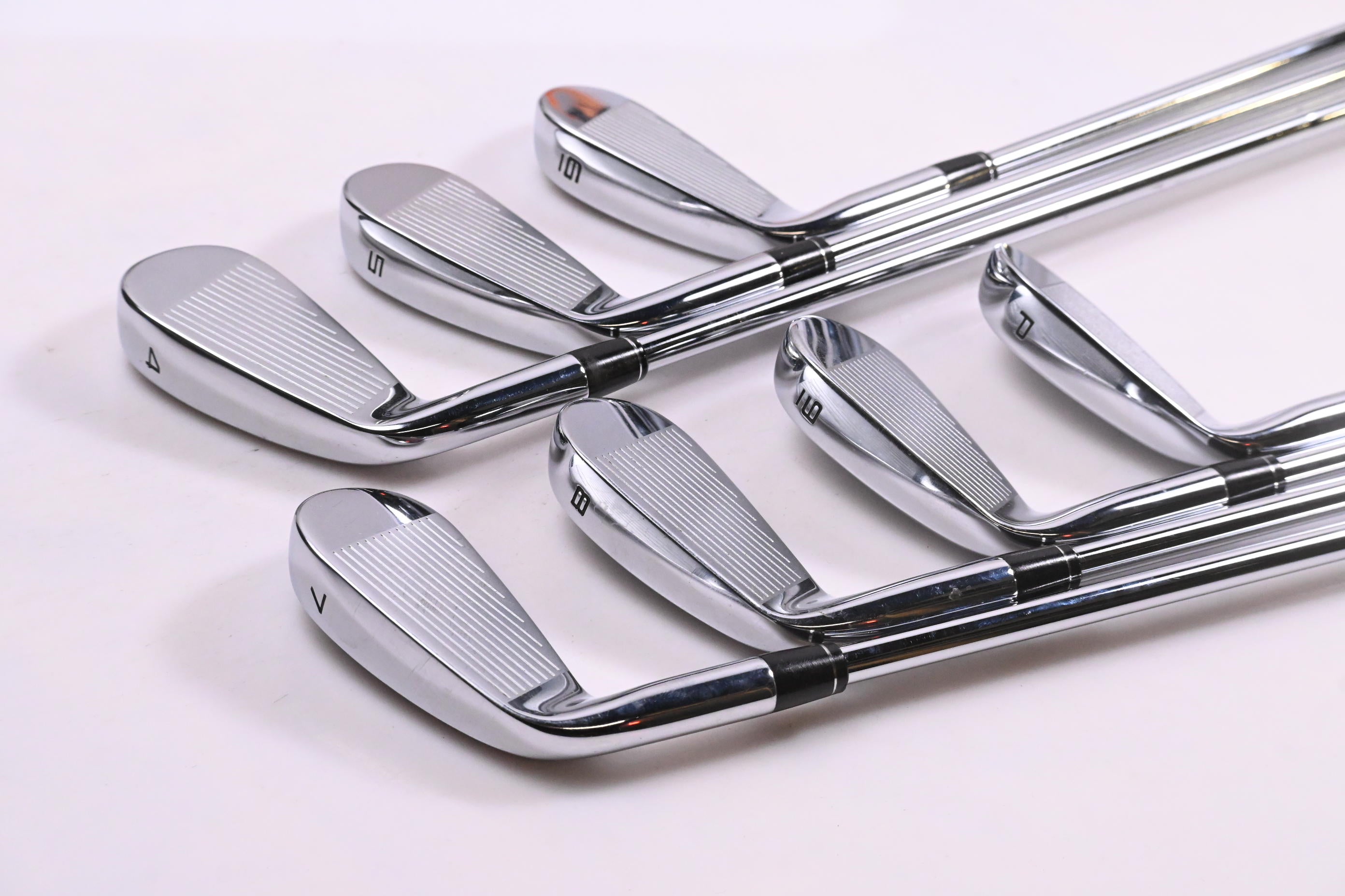 Callaway Elyte Irons / 4-PW / Regular Flex KBS Tour 110 Shafts