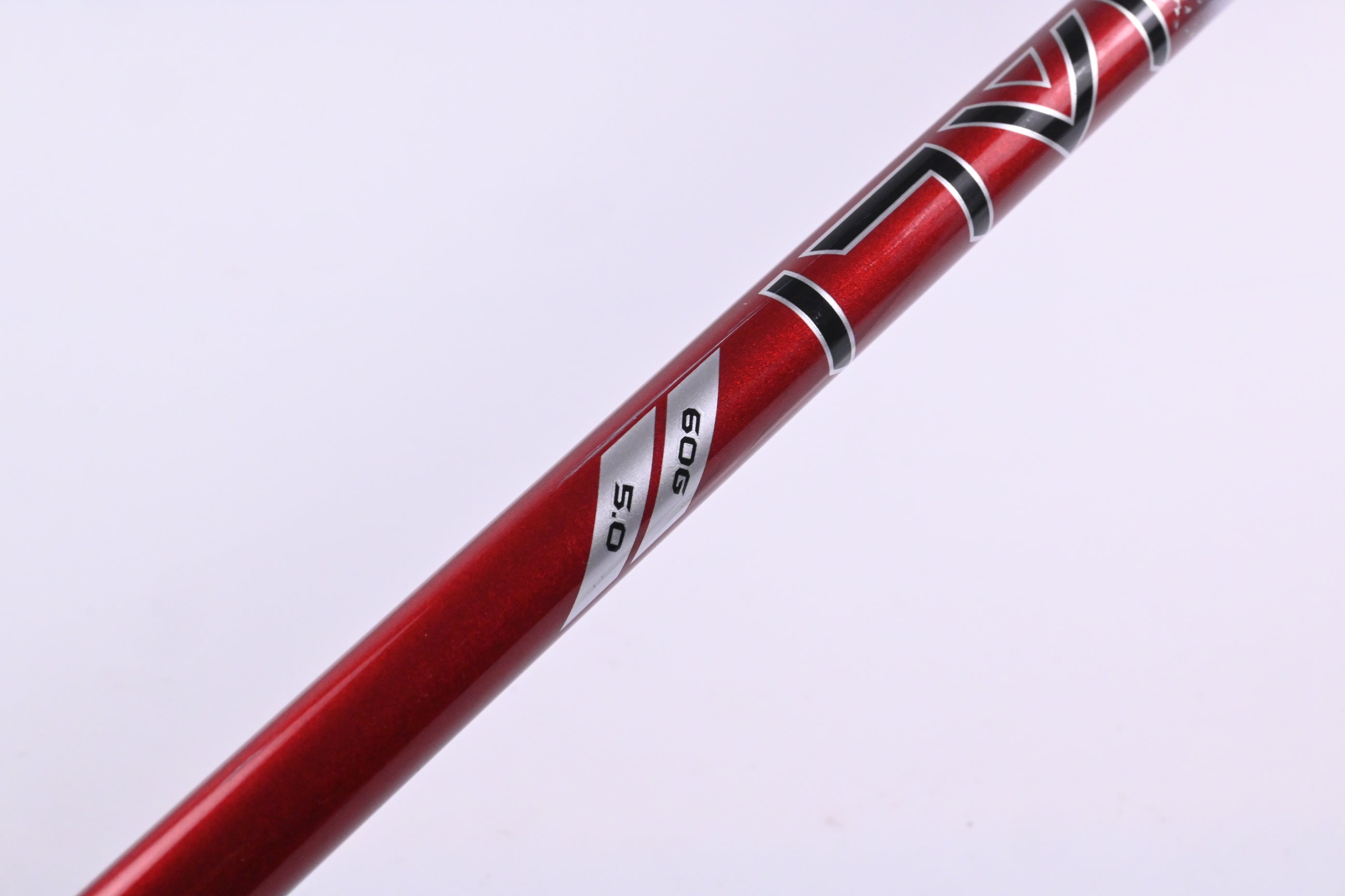Titleist GT2 #5 Wood / 18 Degree / Senior Flex Project X Denali Red 60 Shaft
