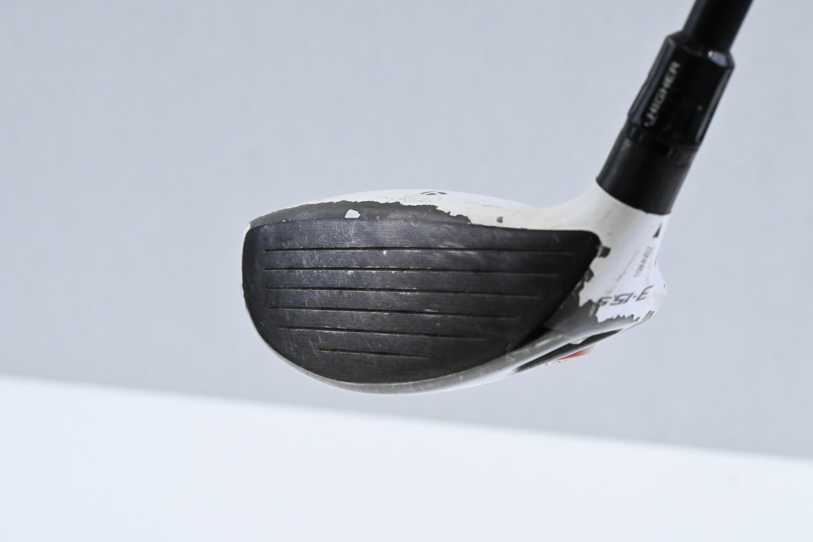 Taylormade R11 #3 Wood / 15.5 Degree / Stiff Flex Fujikura Blur 70 Shaft