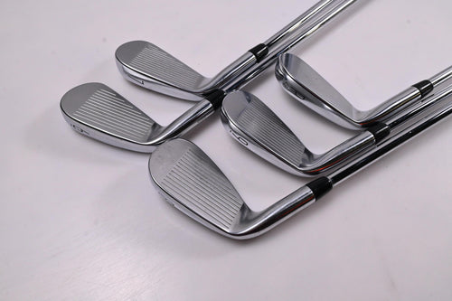 Titleist T200 2023 Irons / 6-PW / Regular Flex AMT Black R300 Shafts