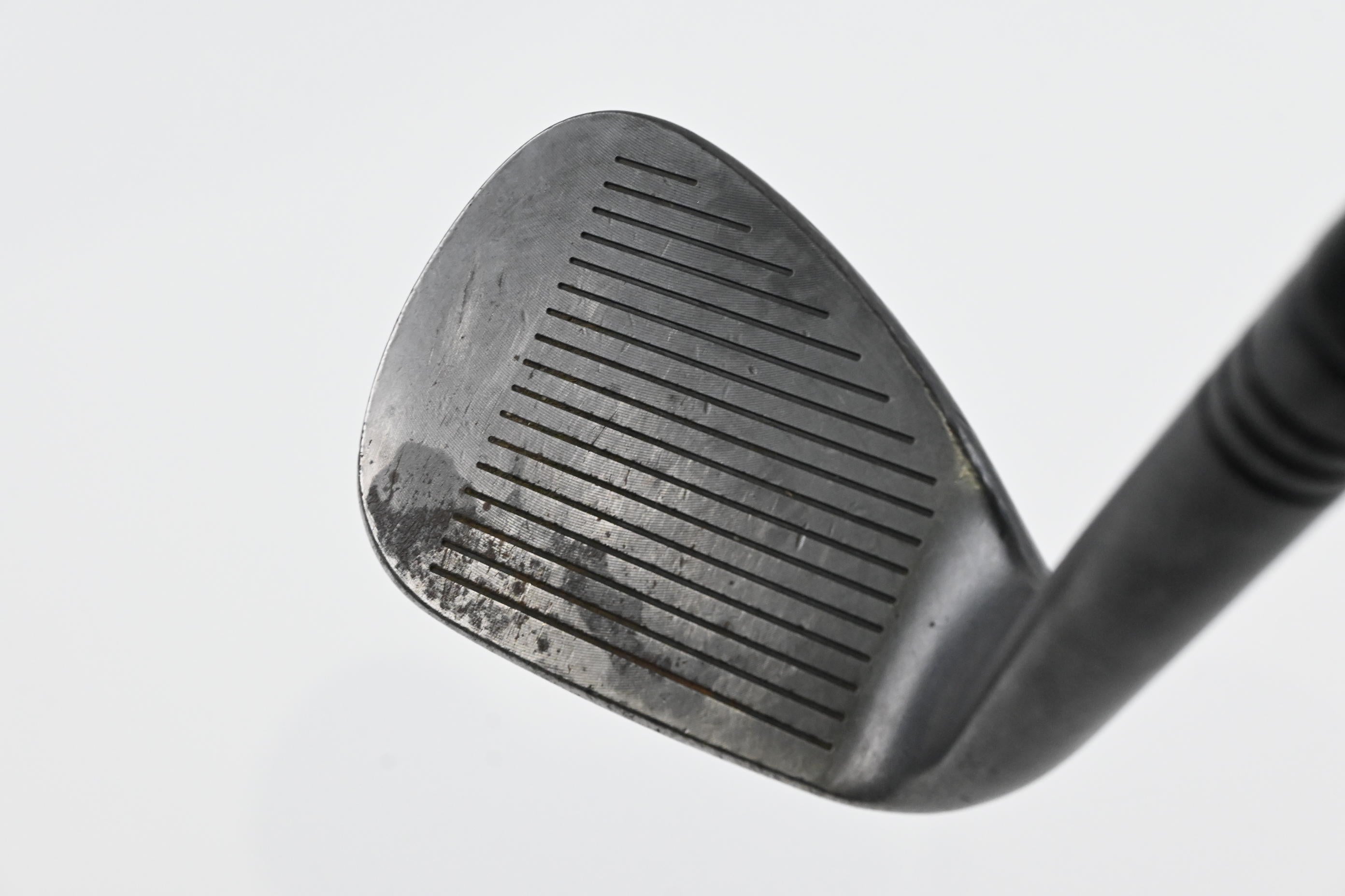 Taylormade Milled Grind Black Gap Wedge / 52 Degree / X-Flex Dynamic Gold X100