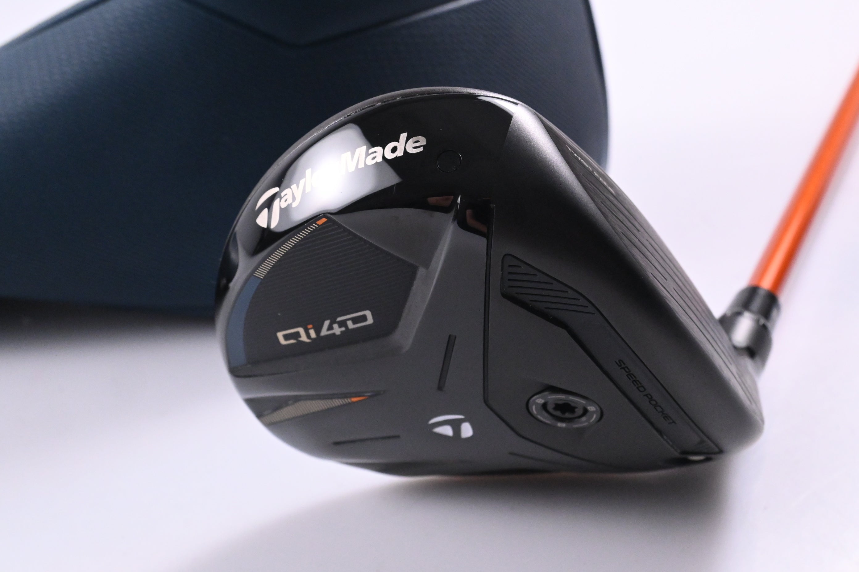 Taylormade Qi4D #7 Wood / 21 Degree / X-Flex Tour AD DI-7 Shaft