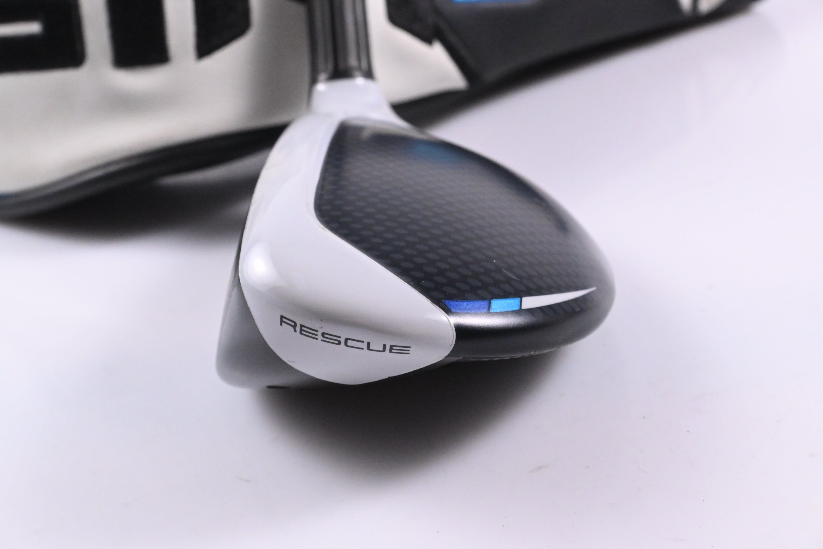 Left Hand Taylormade SIM2 Max #4 Hybrid / 22 Degree / Stiff Flex Ventus Blue 7