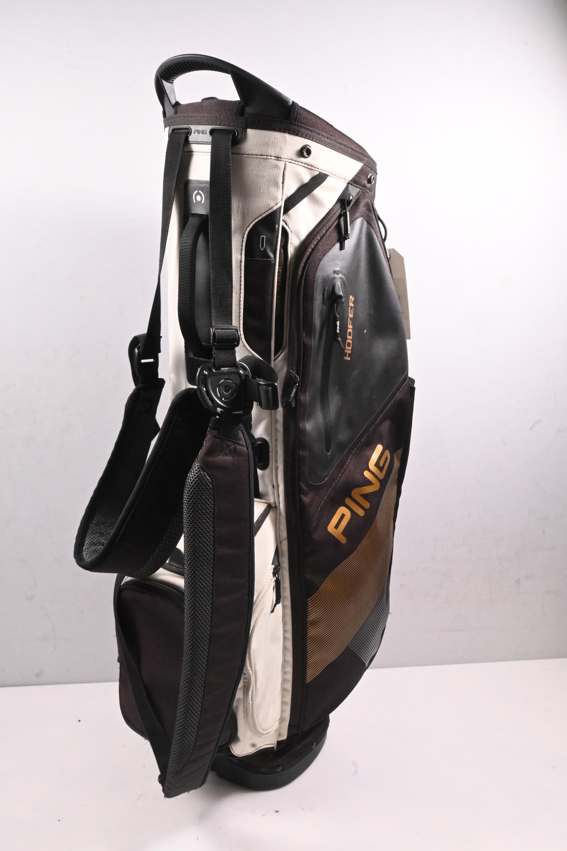 Ping Hoofer Stand Bag / 5-Way Divider / Black, White