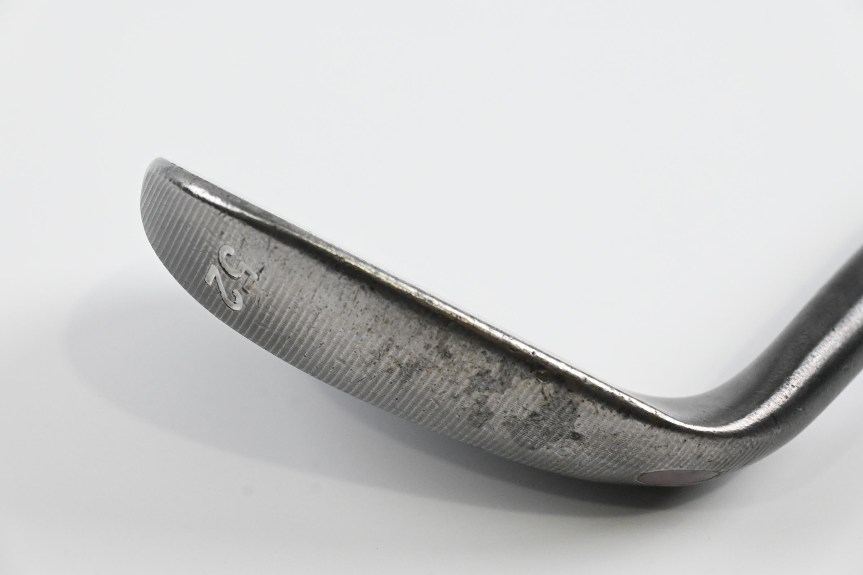 Taylormade Milled Grind Black Gap Wedge / 52 Degree / X-Flex Dynamic Gold X100