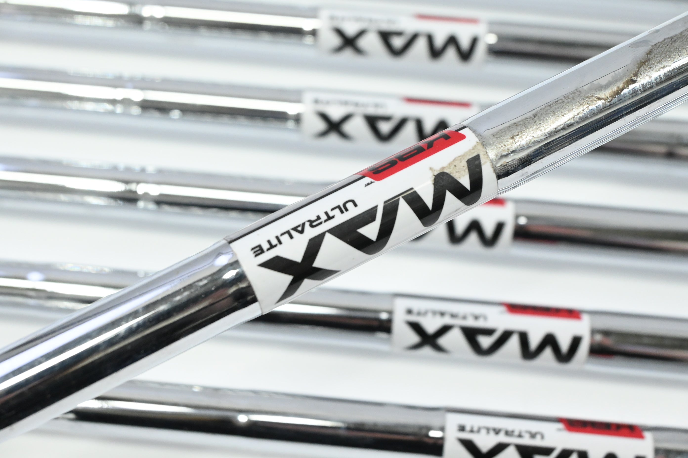 Wilson D9 Irons / 5-PW+SW / Regular Flex KBS Max Ultralite Shafts