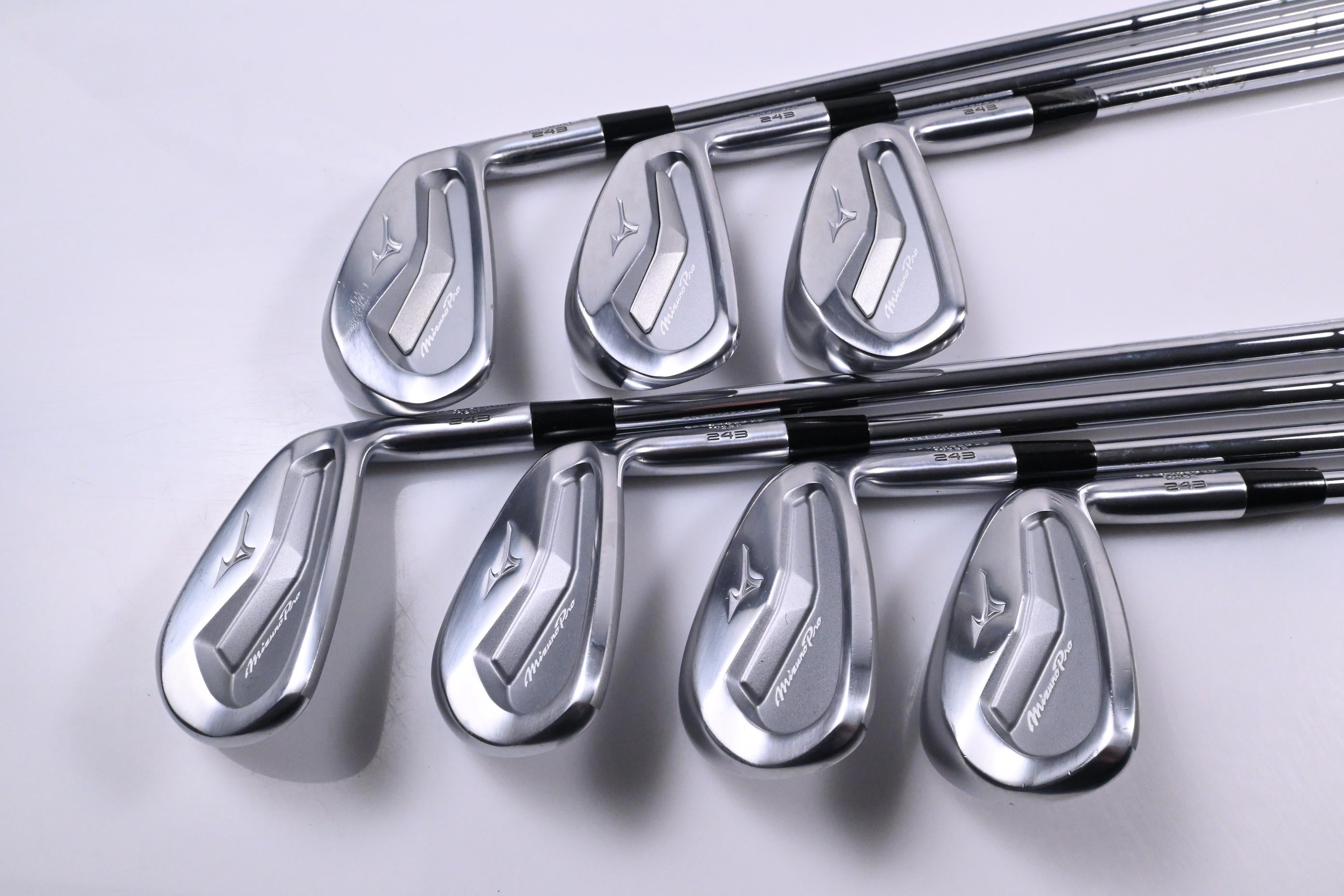 Mizuno Pro 243 Irons / 5-PW+GW / Stiff Flex KBS Tour 120 Shafts