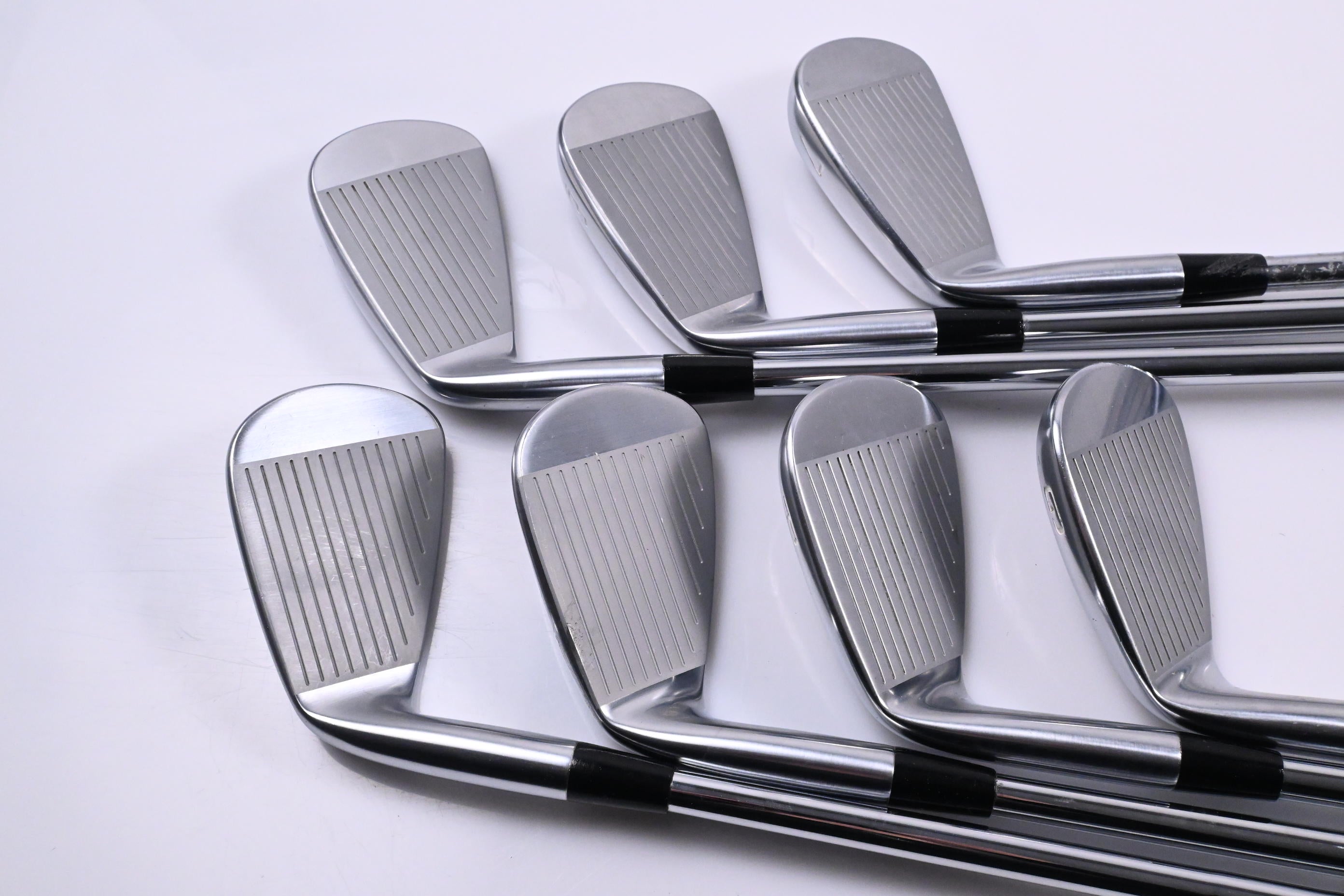 Mizuno Pro 243 Irons / 5-PW+GW / Stiff Flex KBS Tour 120 Shafts