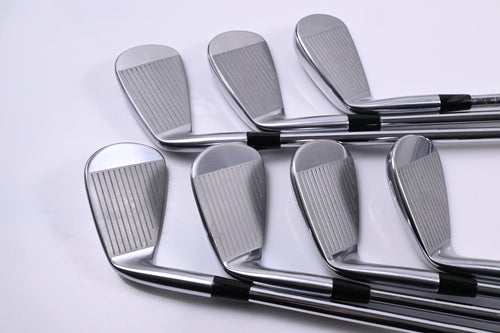 Mizuno Pro 243 Irons / 5-PW+GW / Stiff Flex KBS Tour 120 Shafts