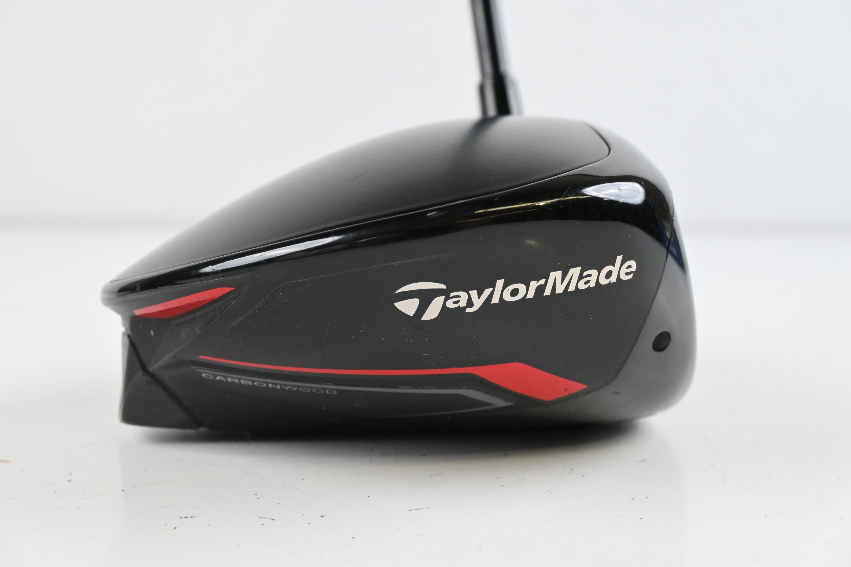 Taylormade Stealth Driver / 10.5 Degree / Stiff Flex Hzrdus Smoke Red RDX 60